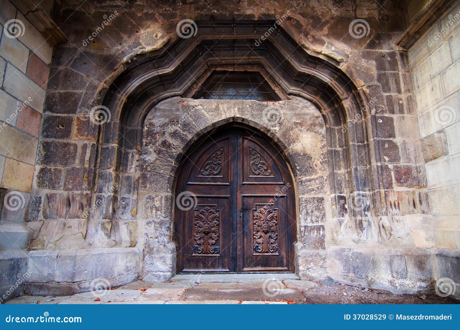 castle door