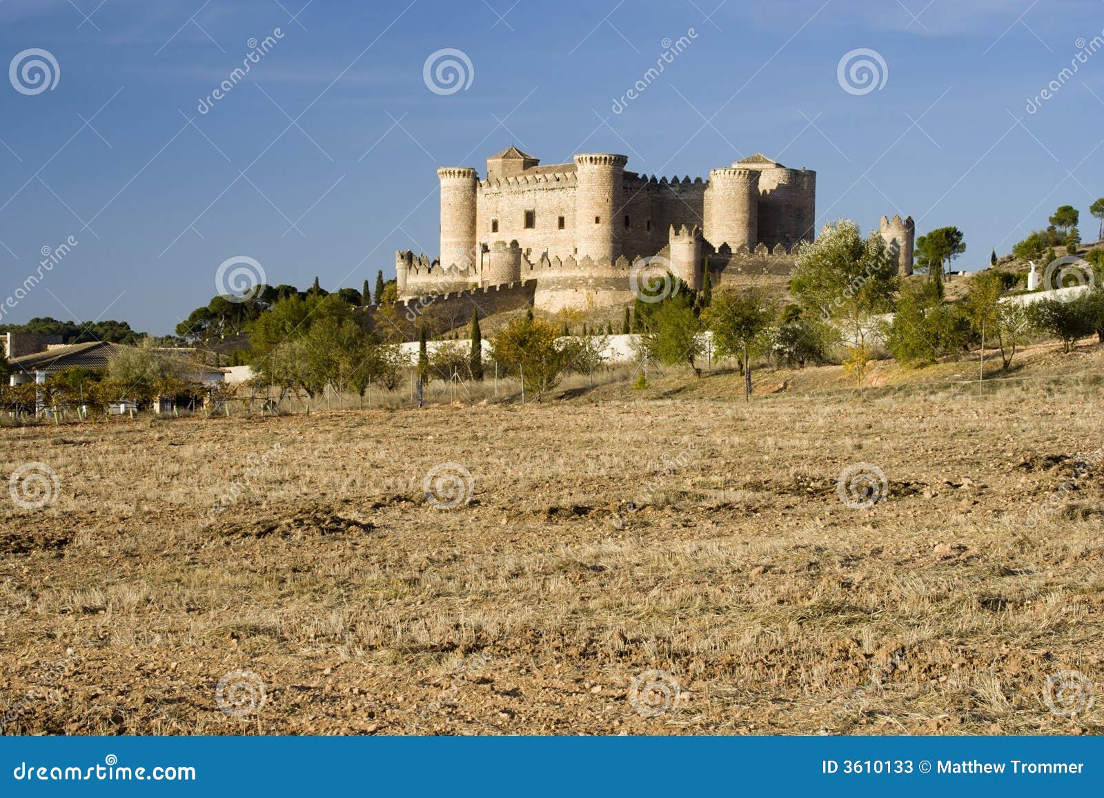 castle in la mancha
