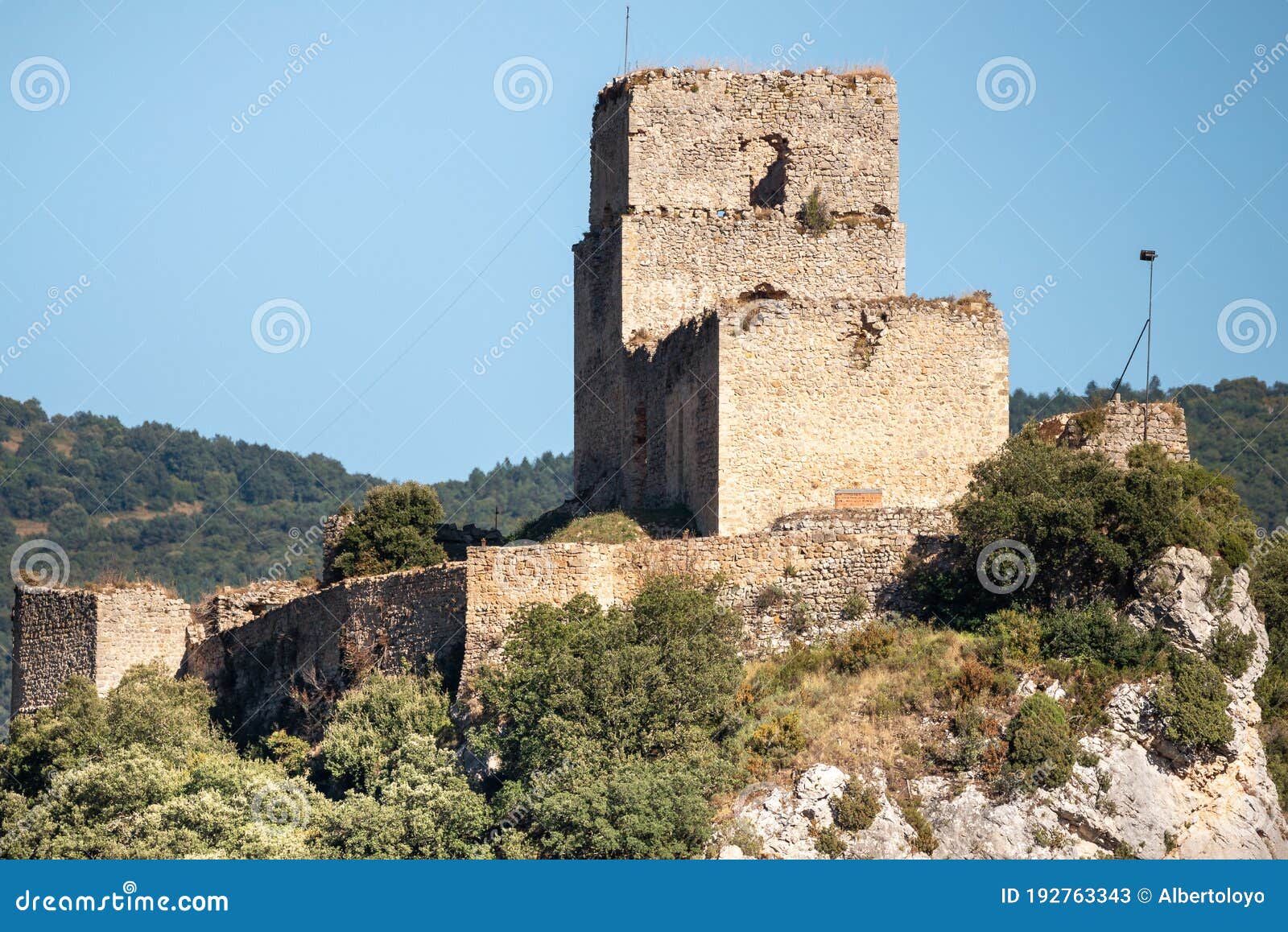 castle of ocio, alava in spain