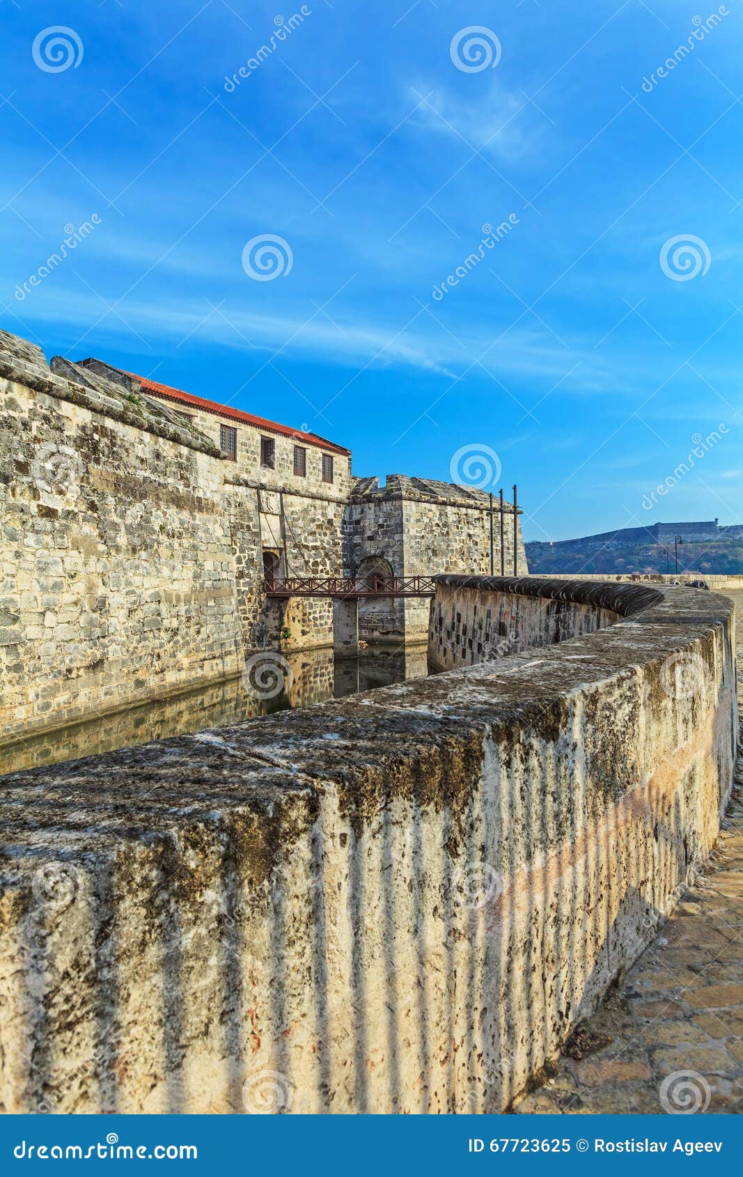 castle of the royal force (castillo de la real fuerza), fortress