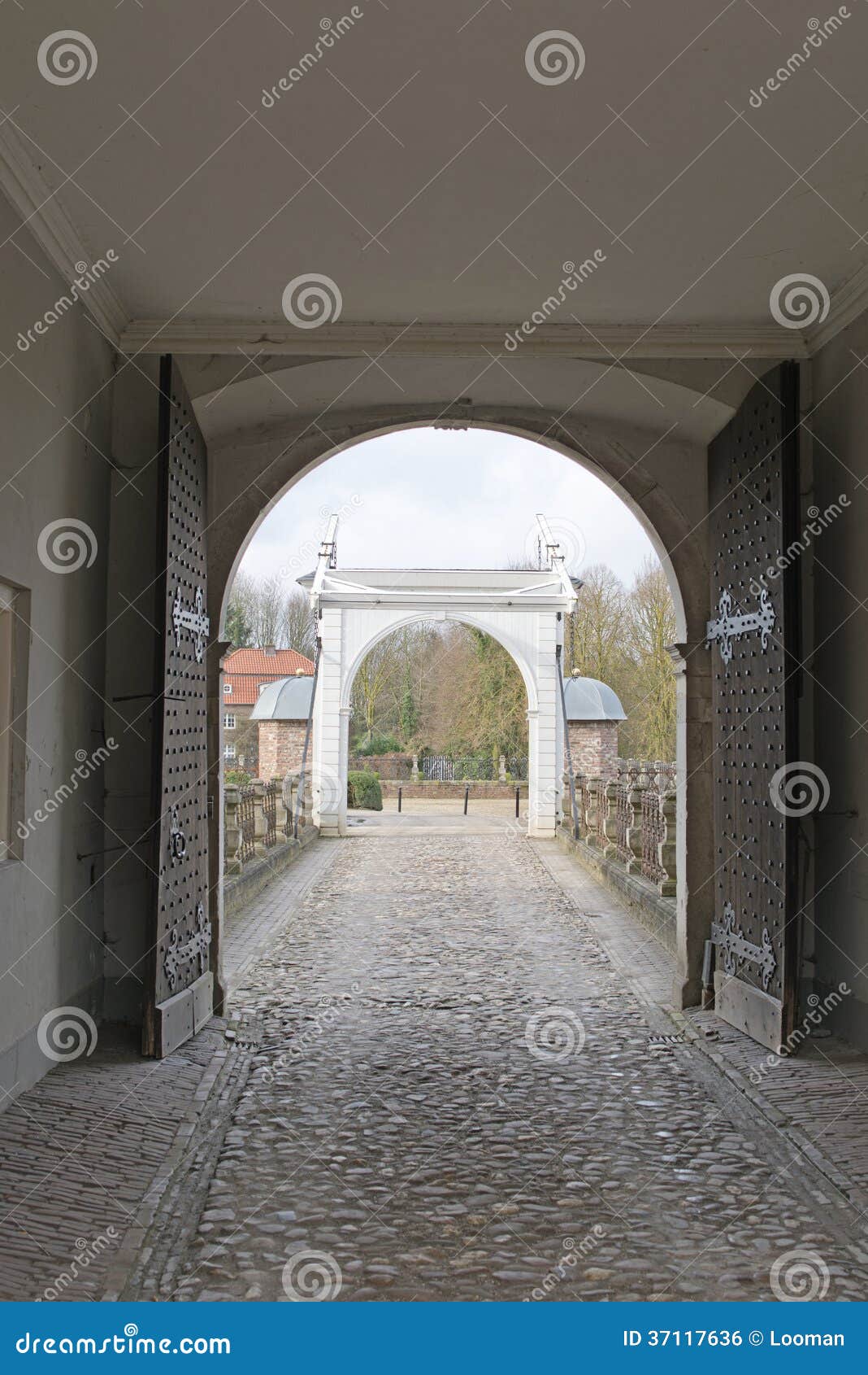 castle schloss kasteel anholt wasserburg bridge