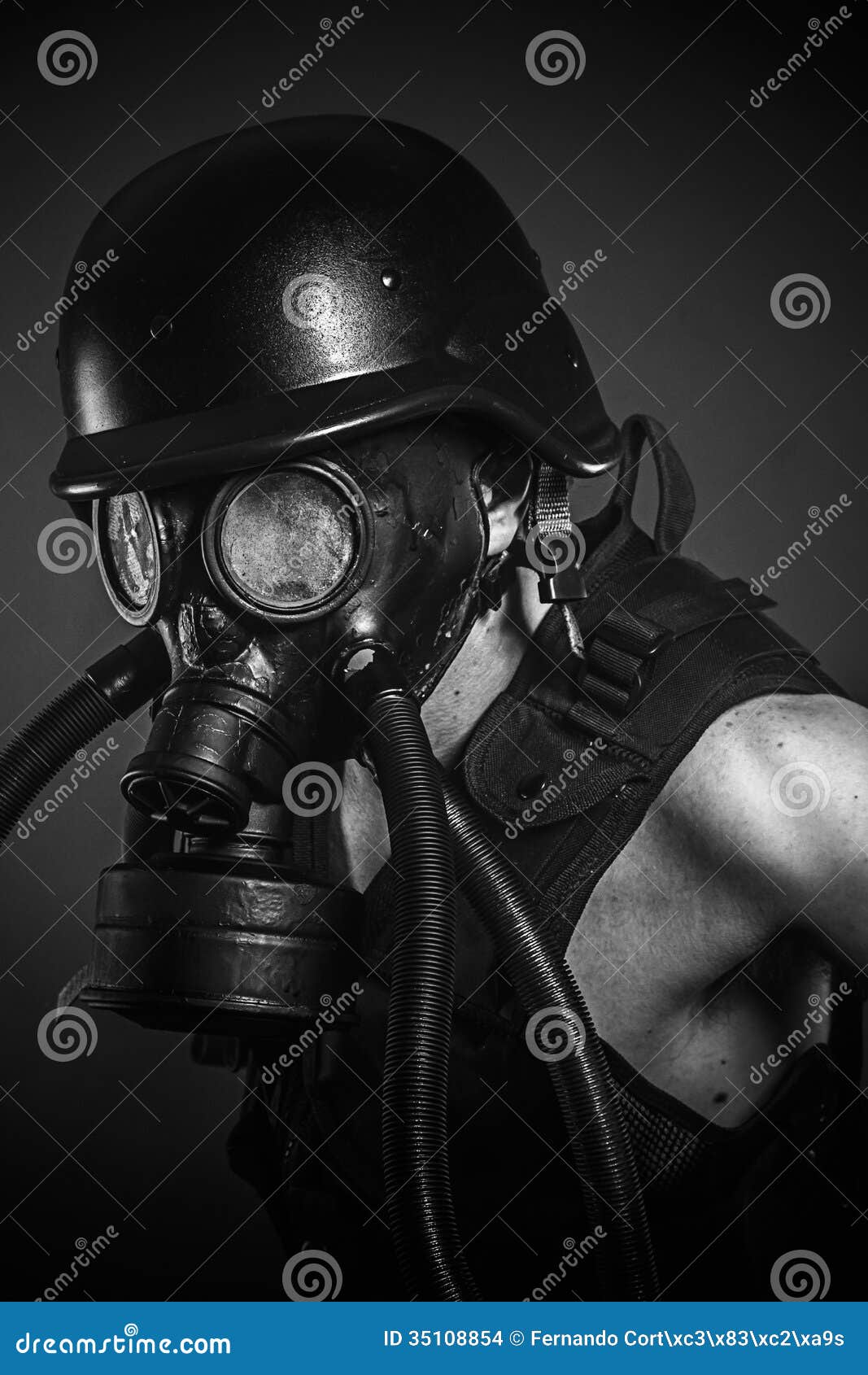 Catastrophe Nucléaire, Homme Avec Le Masque De Gaz, Protection