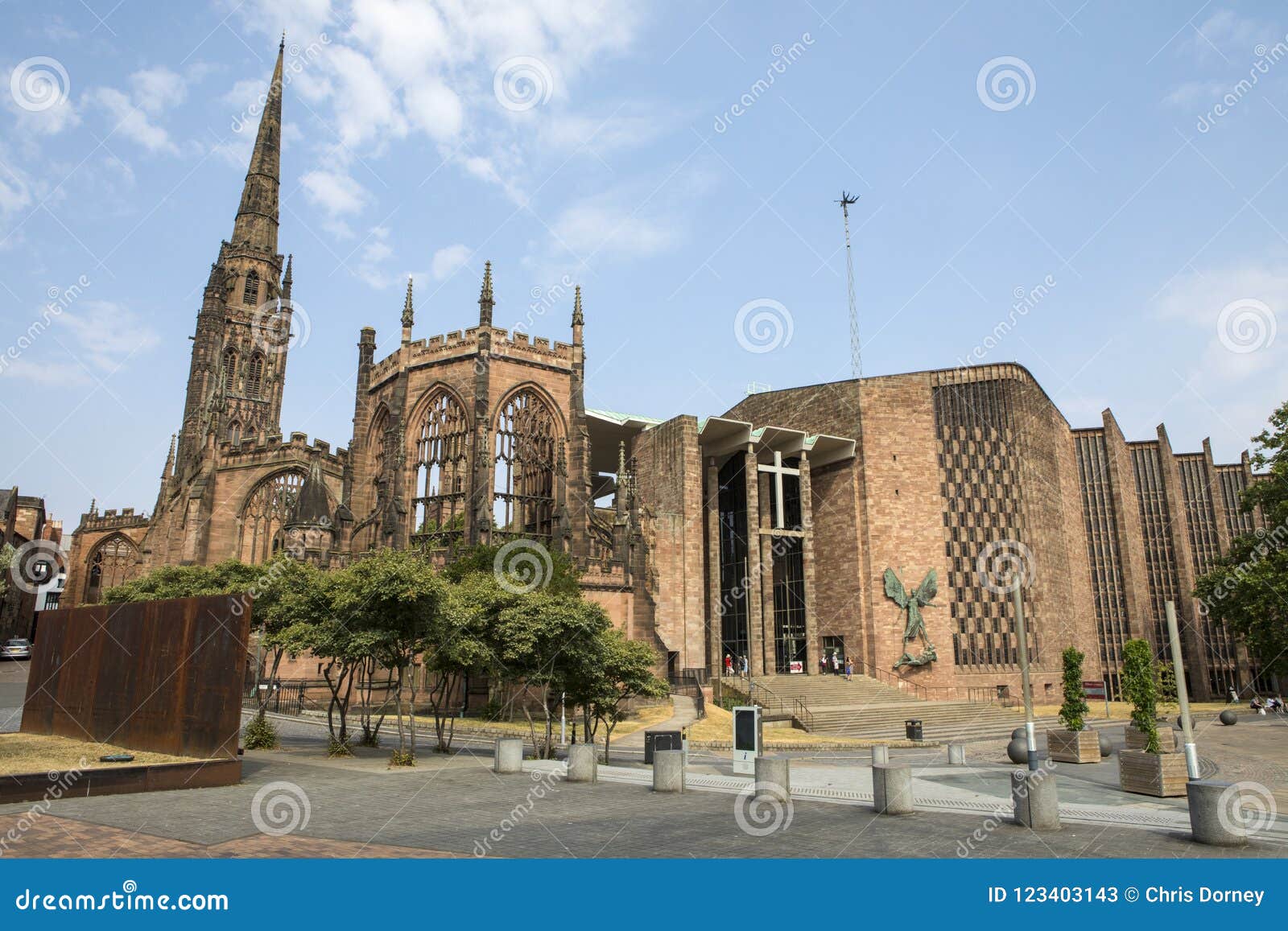 Catedral De Coventry En El Reino Unido Foto de archivo editorial - Imagen  de ruina, europeo: 123403143