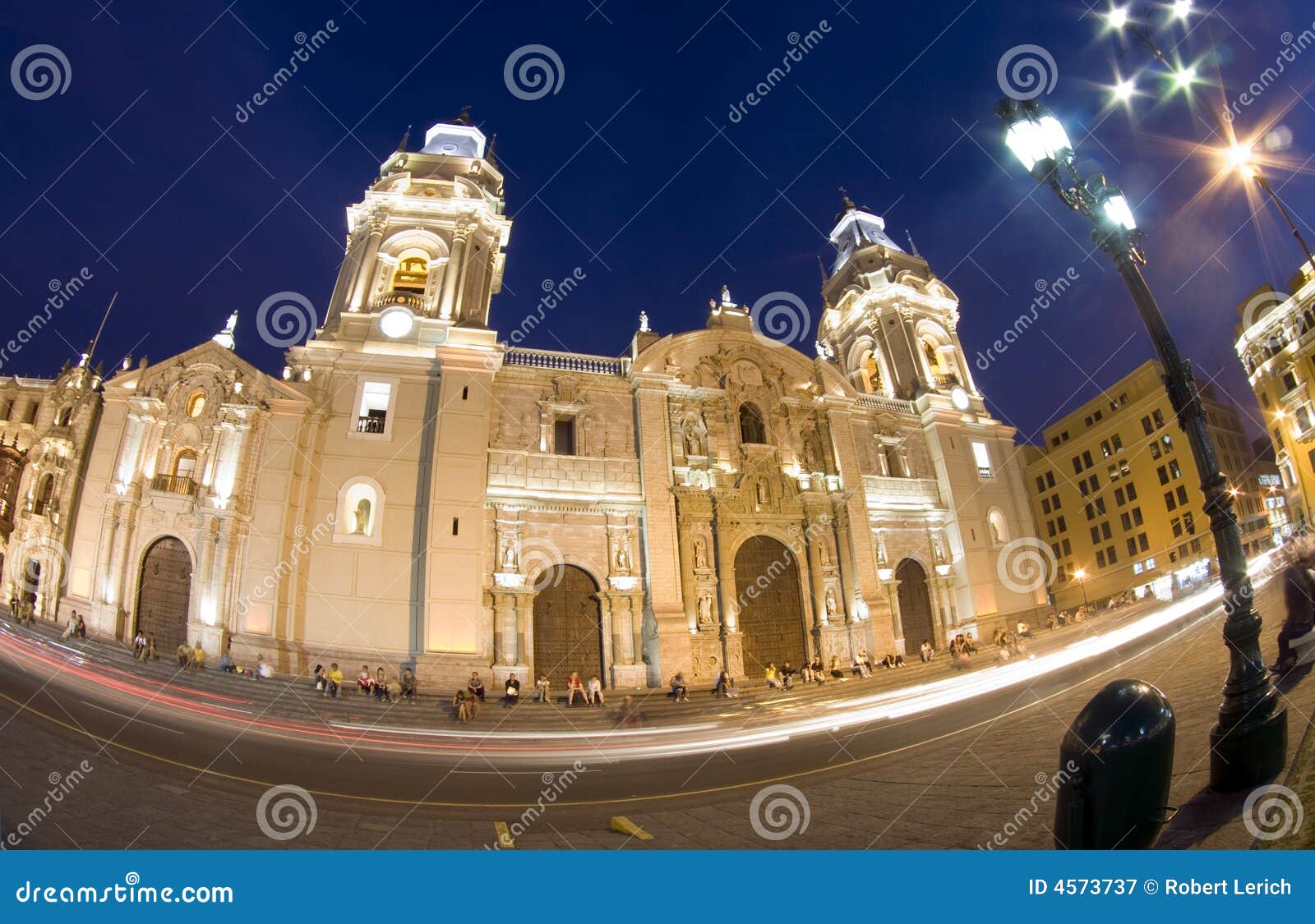 catedral on plaza de armas plaza mayor lima peru