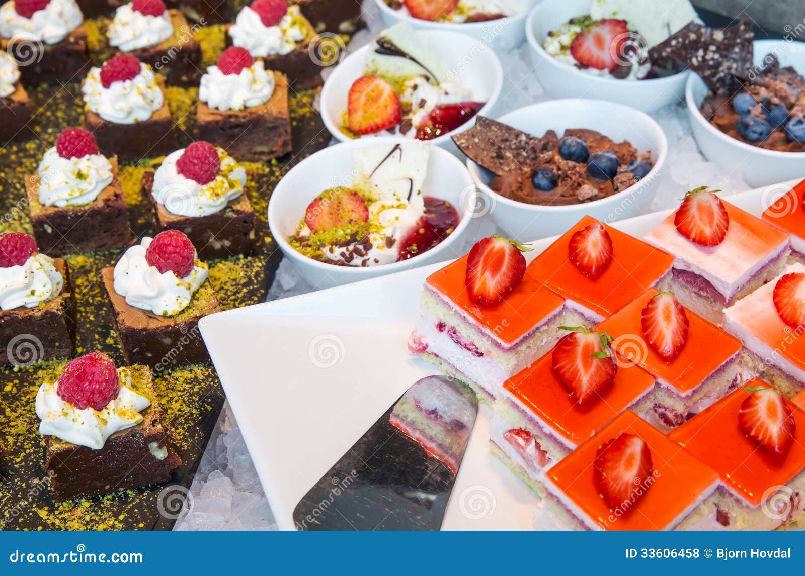 Catering desserts stock photo. Image of berry, plenty 33606458