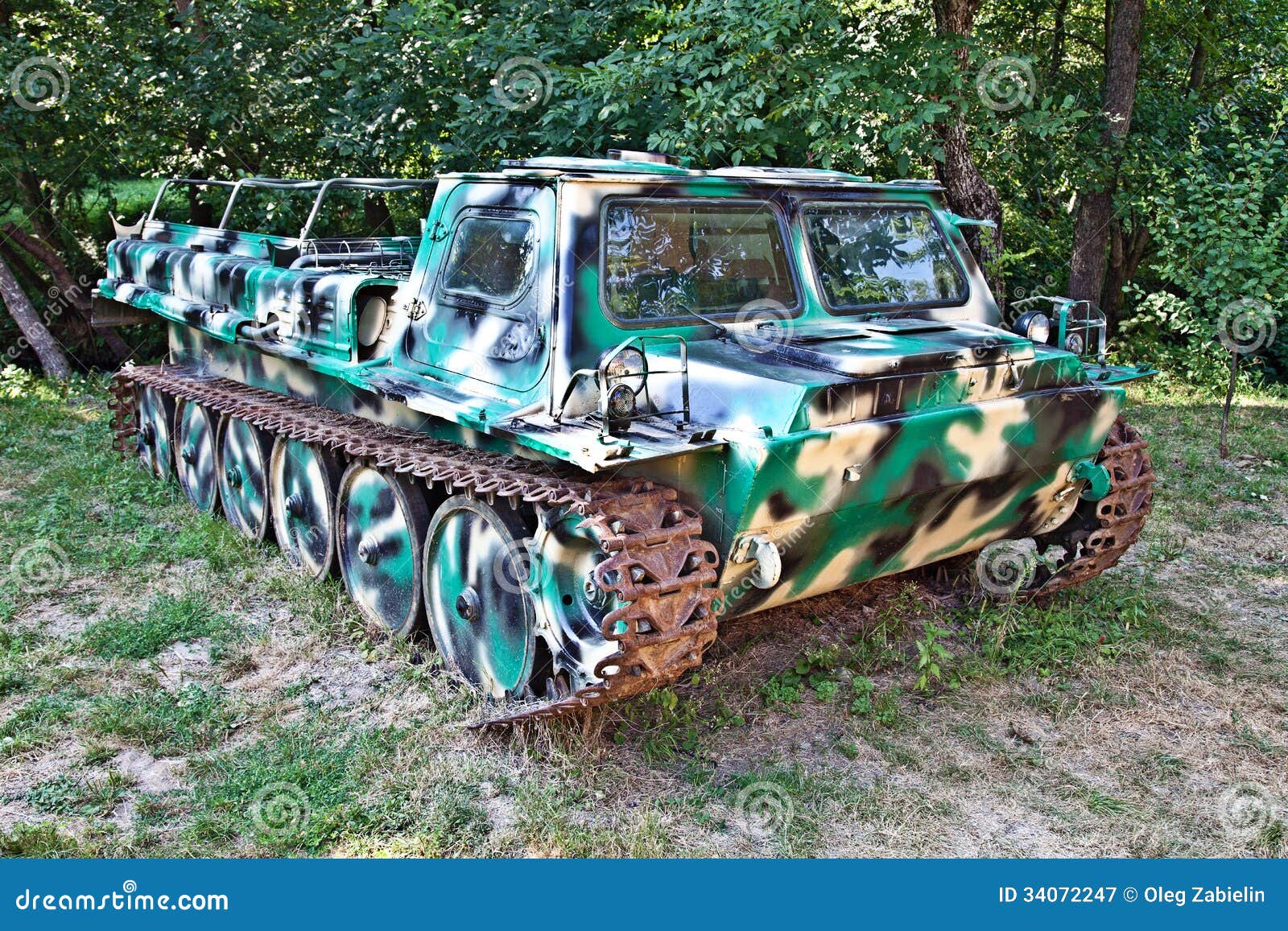 Caterpillar quad imagen de archivo. Imagen de maquinaria 34072247