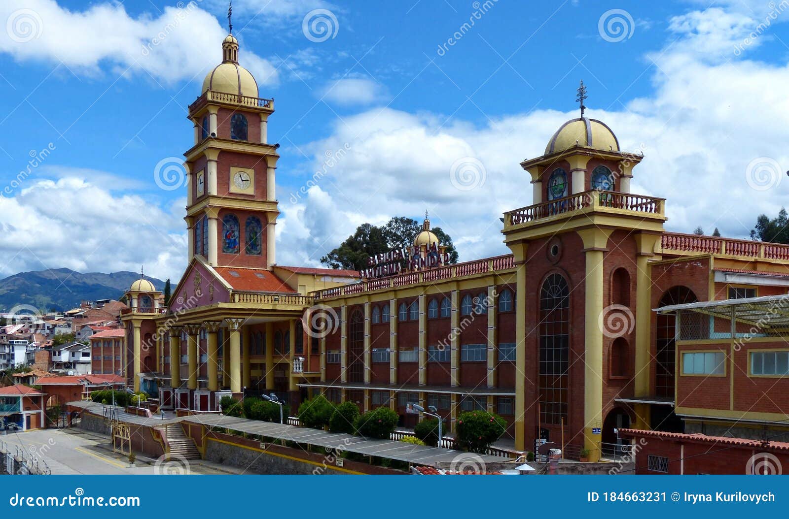 catholic university of cuenca, ecuador