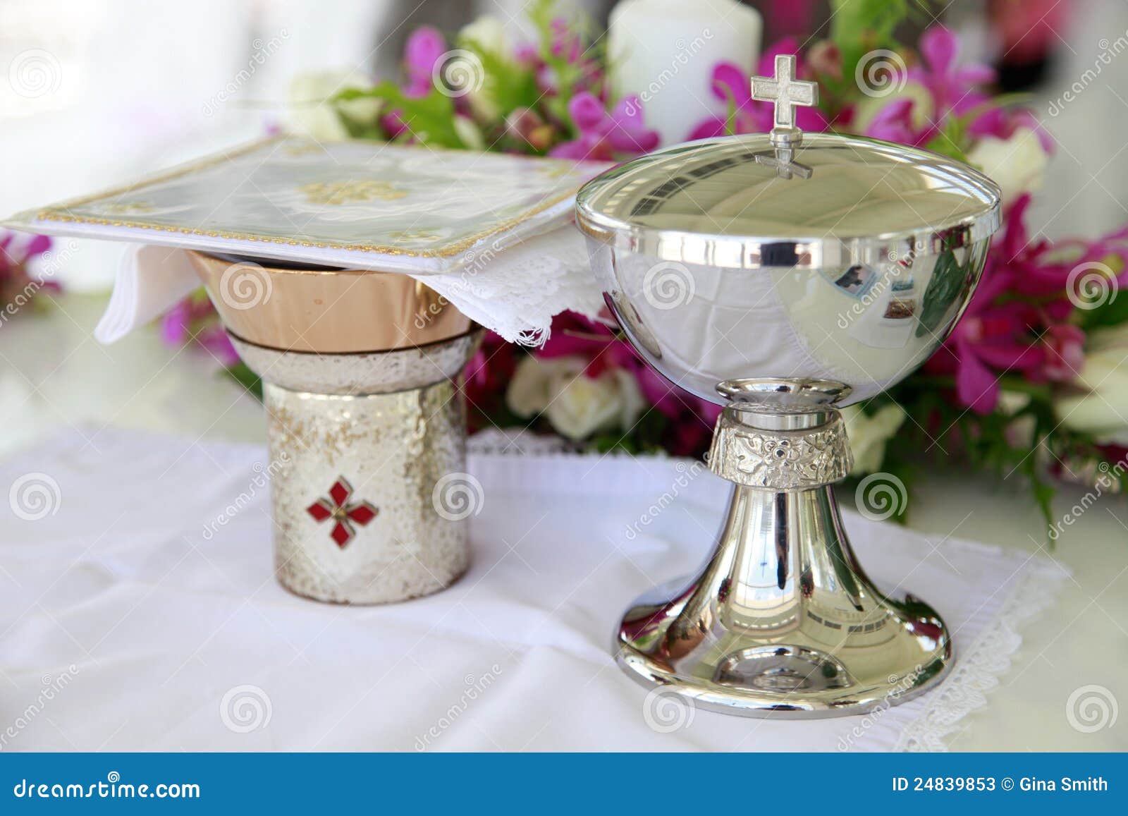 Catholic wedding. stock image. Image of candle, chapel - 24839853