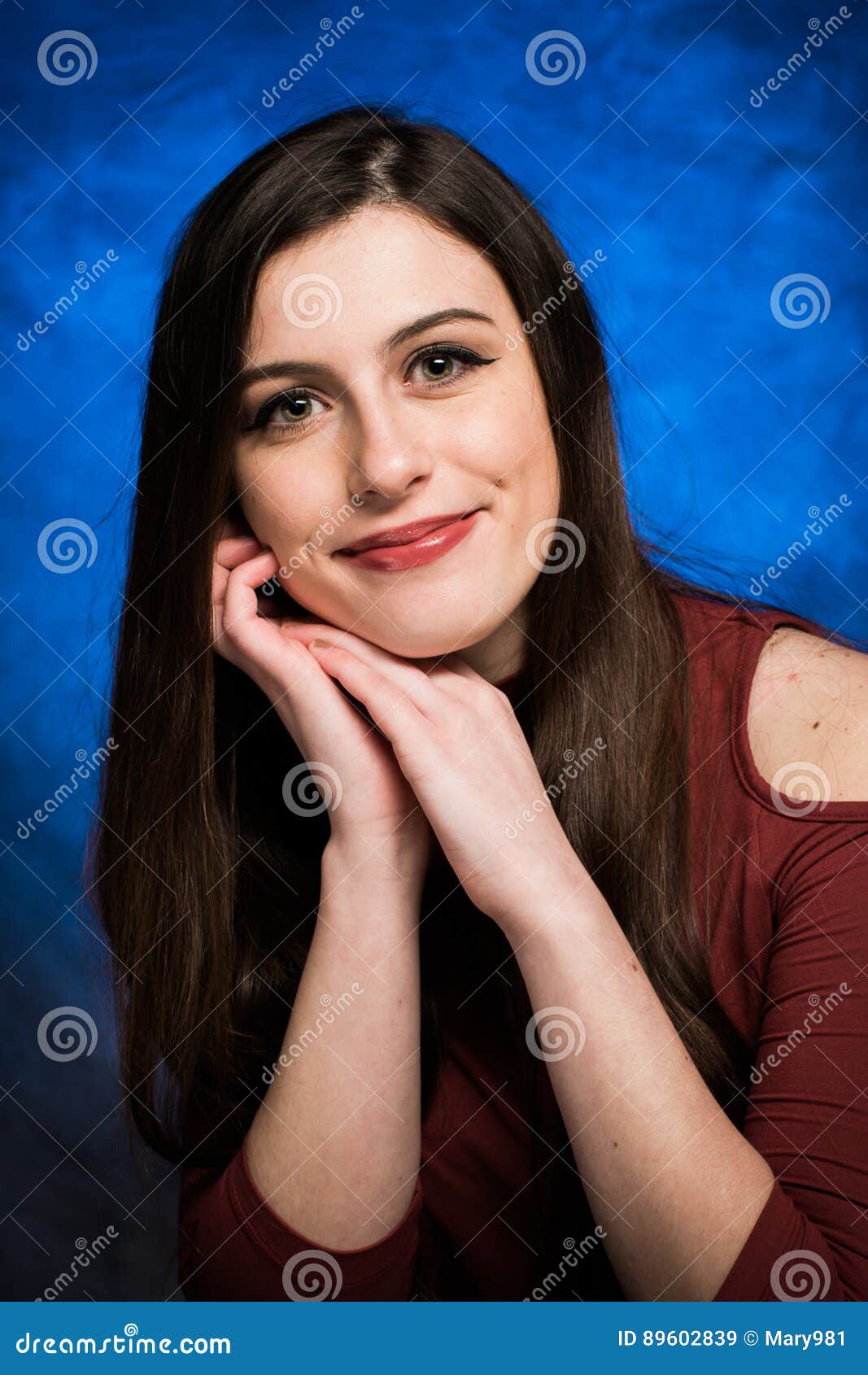 Formal Pose Stock Photos - 145,265 Images | Shutterstock