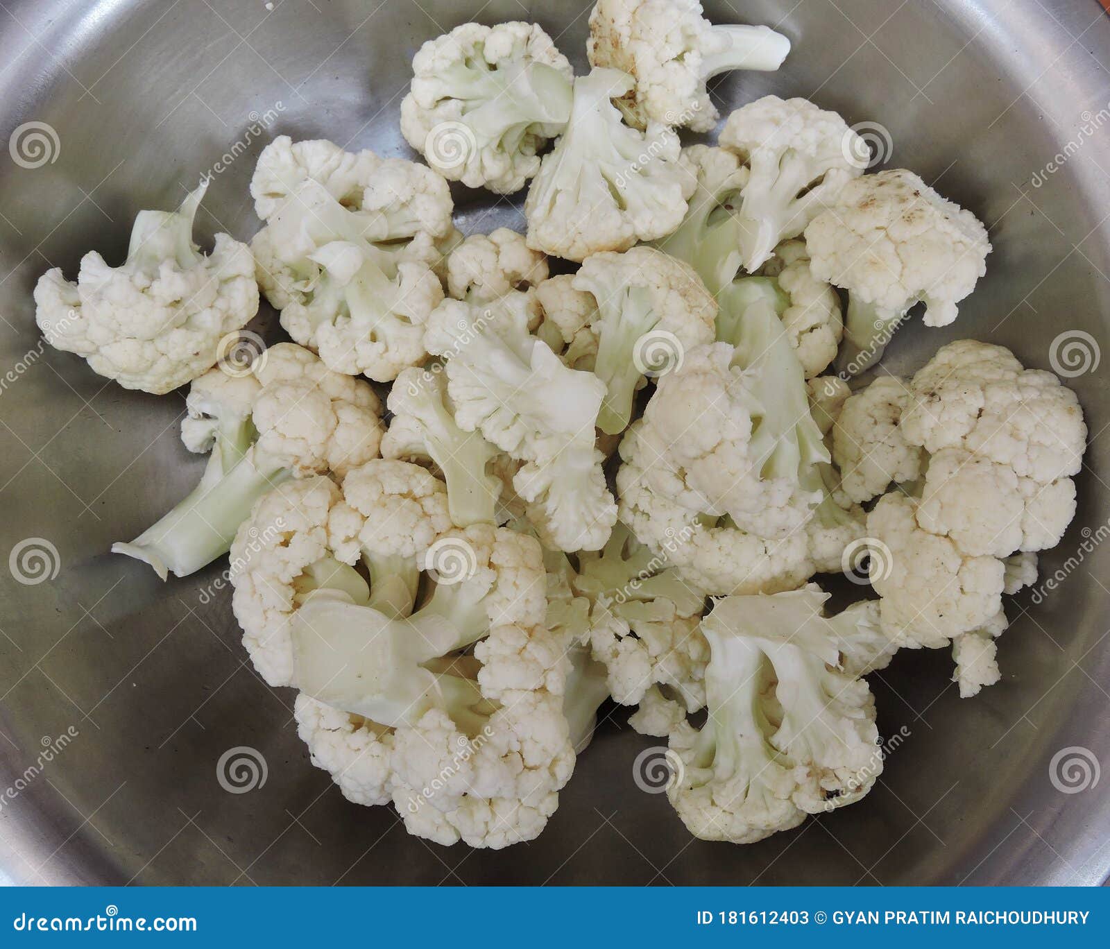 cauliflower pieces kept in a container.