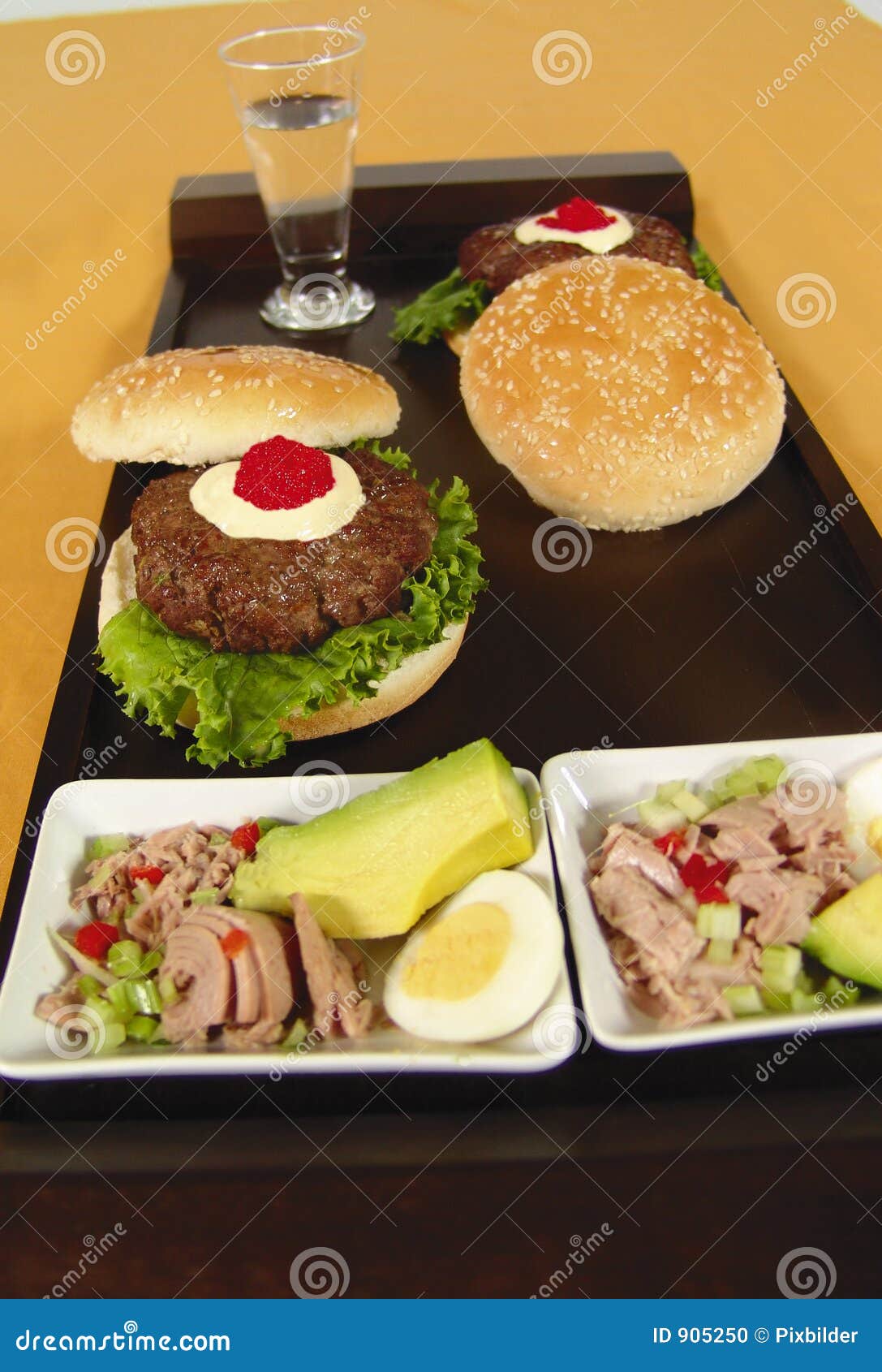 caviar hamburger