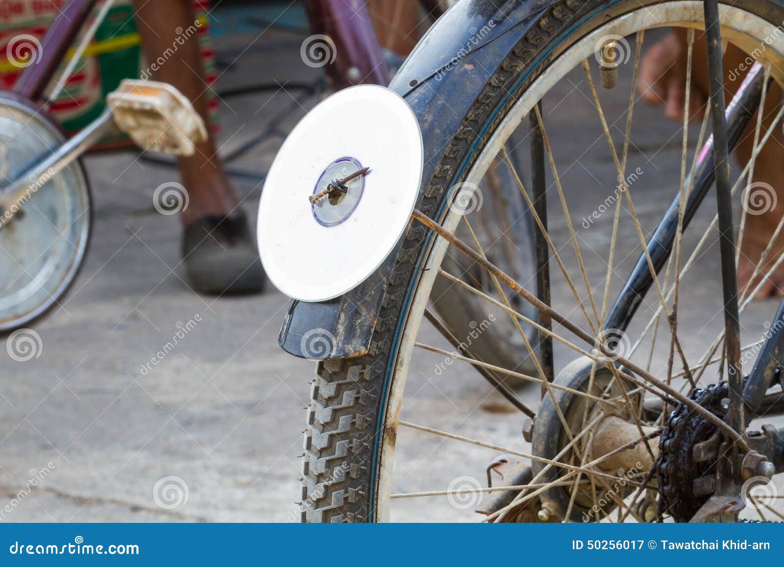 rear mudguard reflector