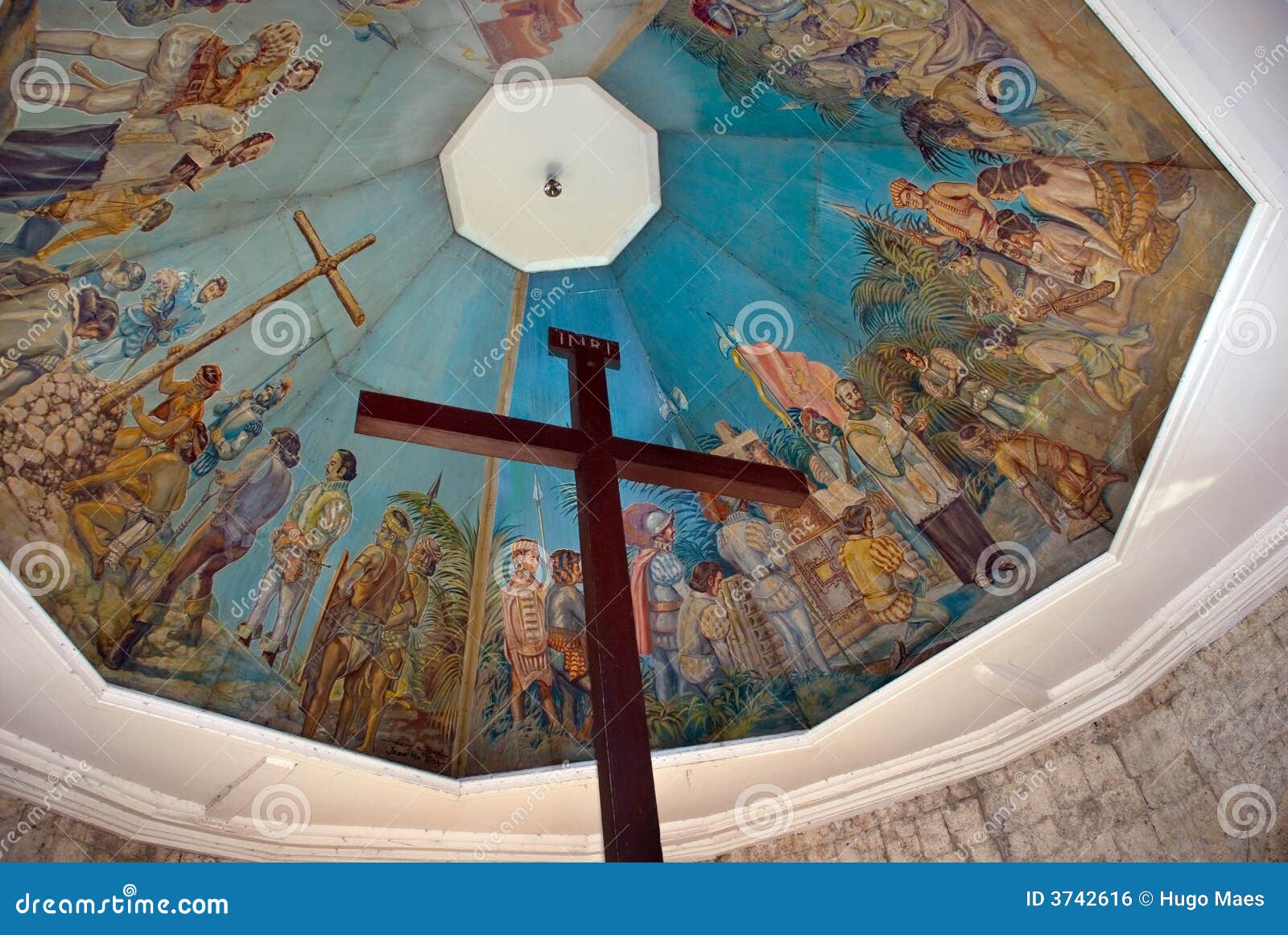 cebu historic landmark: magellan's cross