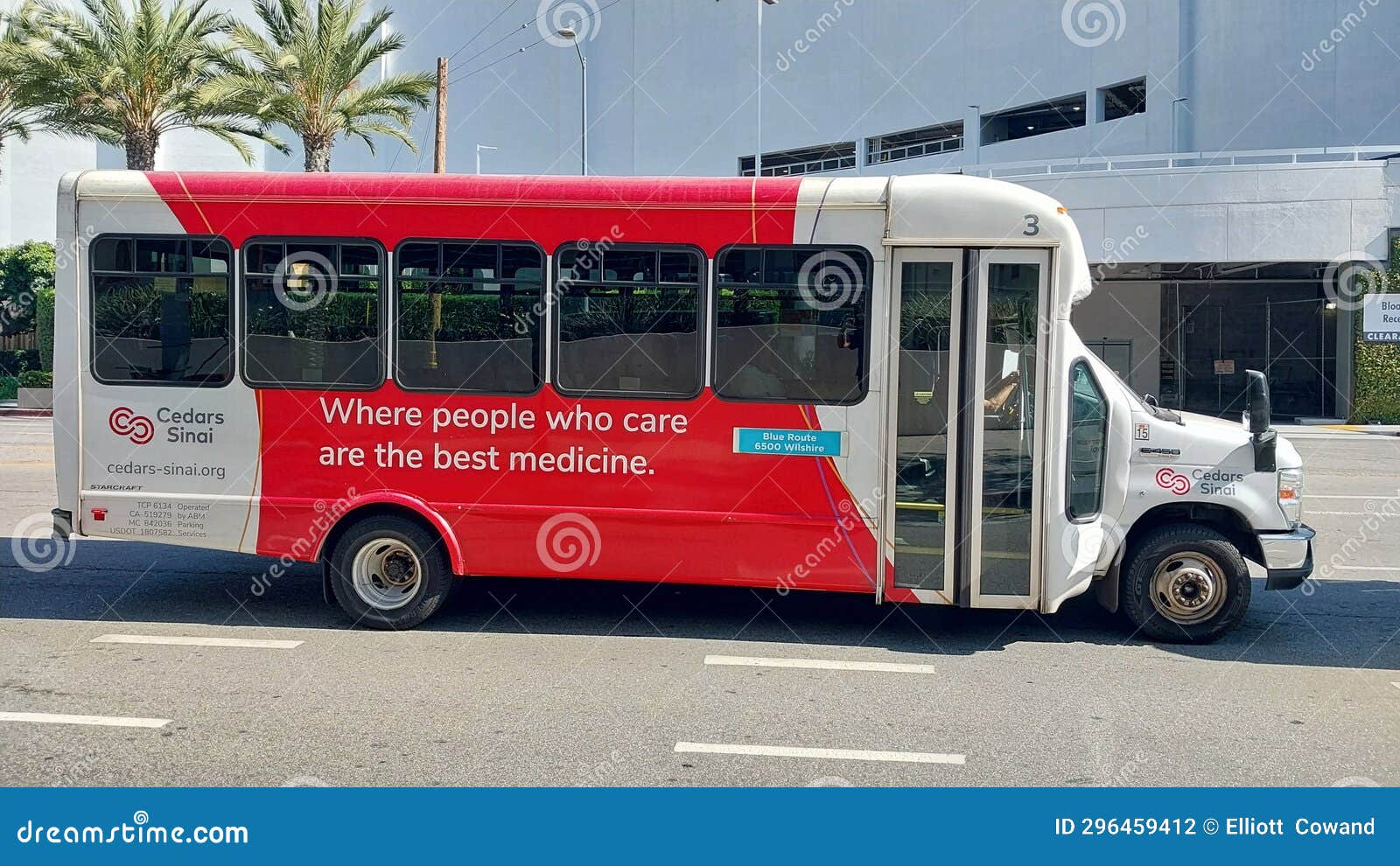 Cedars sinai hospital van fotografía editorial. Imagen de cuidado