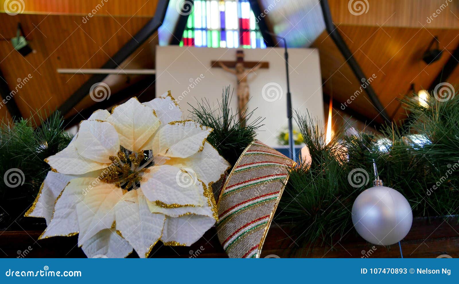 Celebração E Decoração Do Natal Em Uma Igreja Imagem de Stock - Imagem de morte, igreja: 107470893 Celebração E Decoração Do Natal Em Uma Igreja Imagem de Stock - Imagem de morte, igreja: 107470893