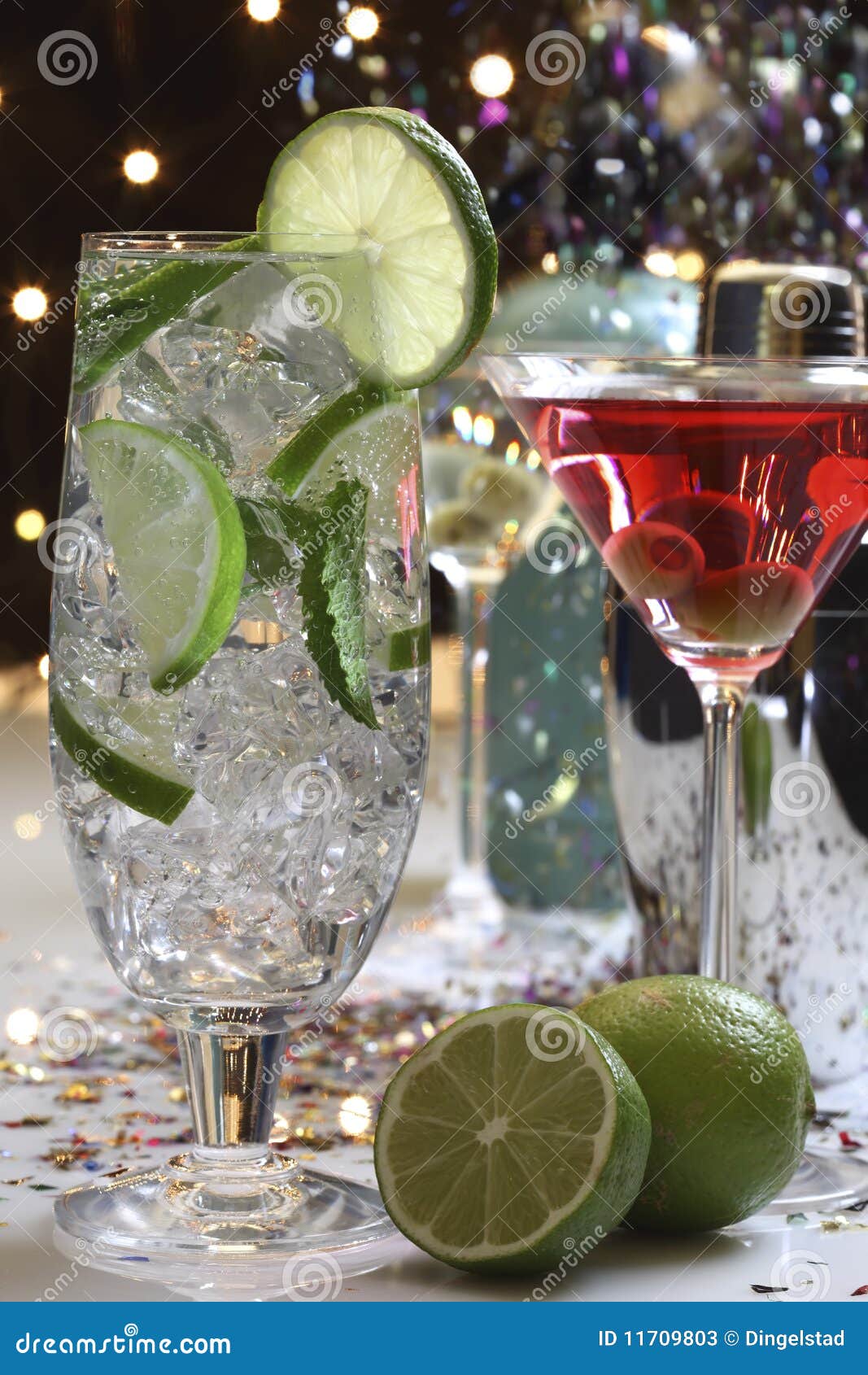 Celebration drinks stock image. Image of glitter, glass 11709803