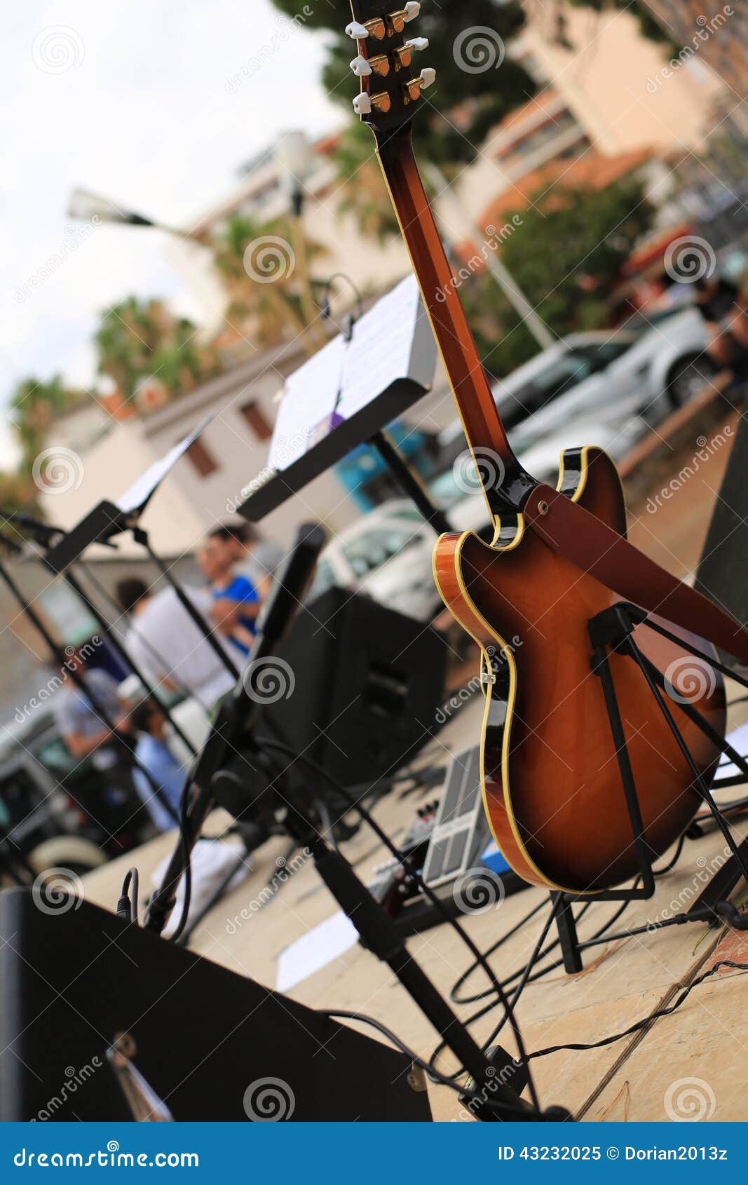 Cello and Musical Instruments Stock Image Image of sound, guitar