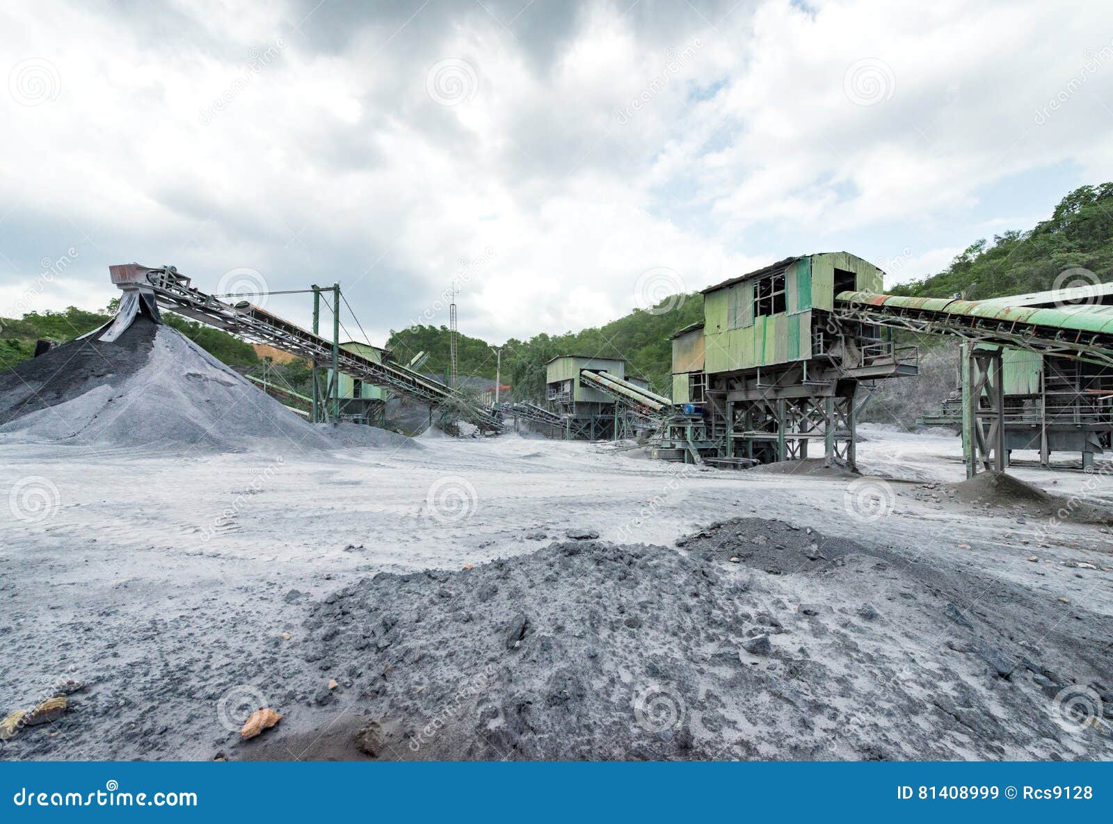 Cement quarry stock image. Image of cement, gravel, bundle 81408999