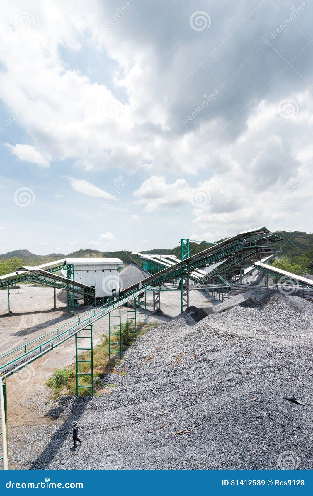 Cement quarry stock image. Image of ferro, extraction 81412589