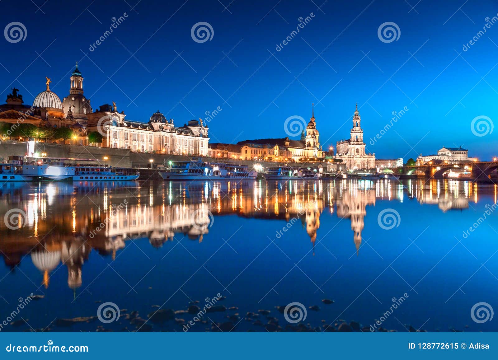 Cena da noite de Dresden, Alemanha