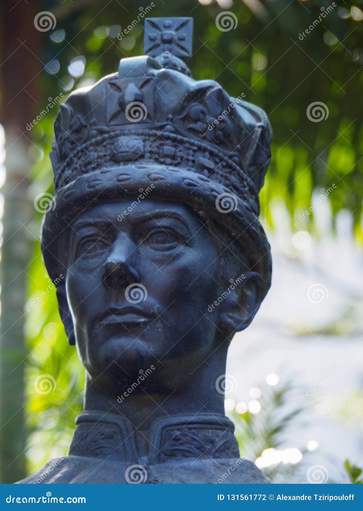 King George Vi Statue In Hong Kong Zoological And Botanical Gardens Editorial Photography Image Of Looking Kong 131561772