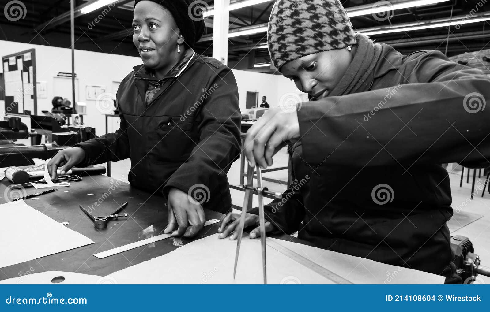 Centre De Formation Professionnelle En Afrique Image stock éditorial