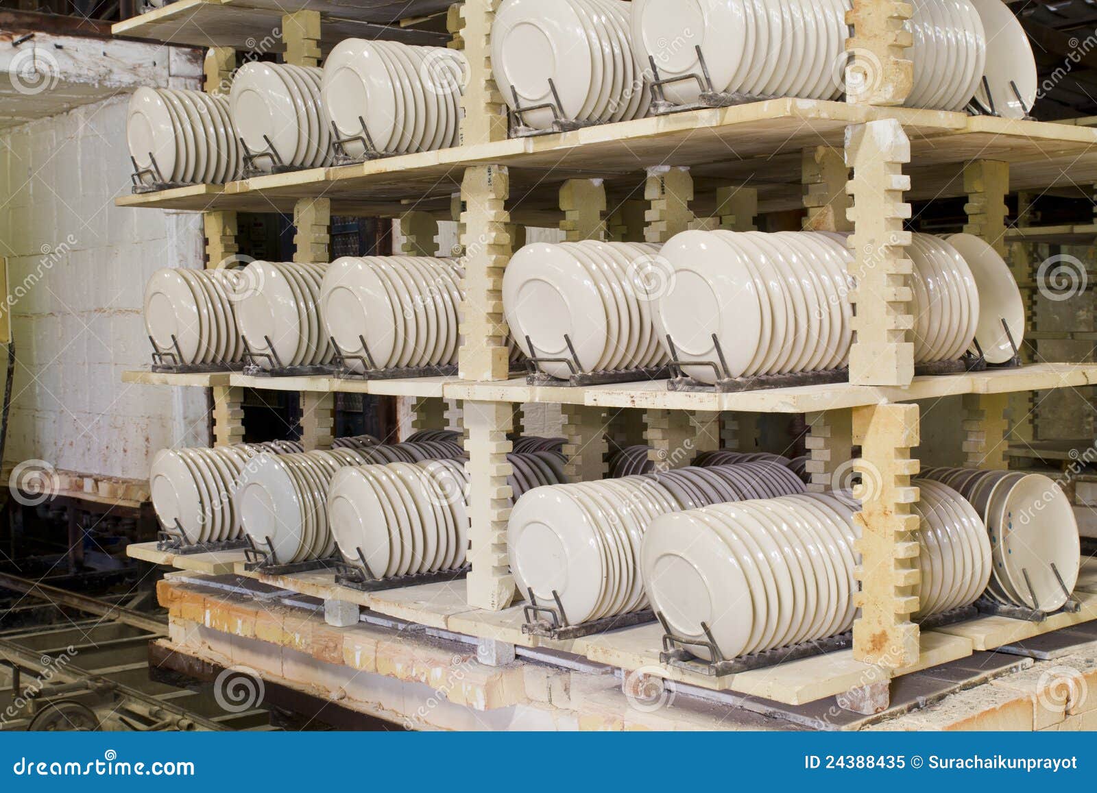 Ceramic plates in rack stock image. Image of preparation 24388435