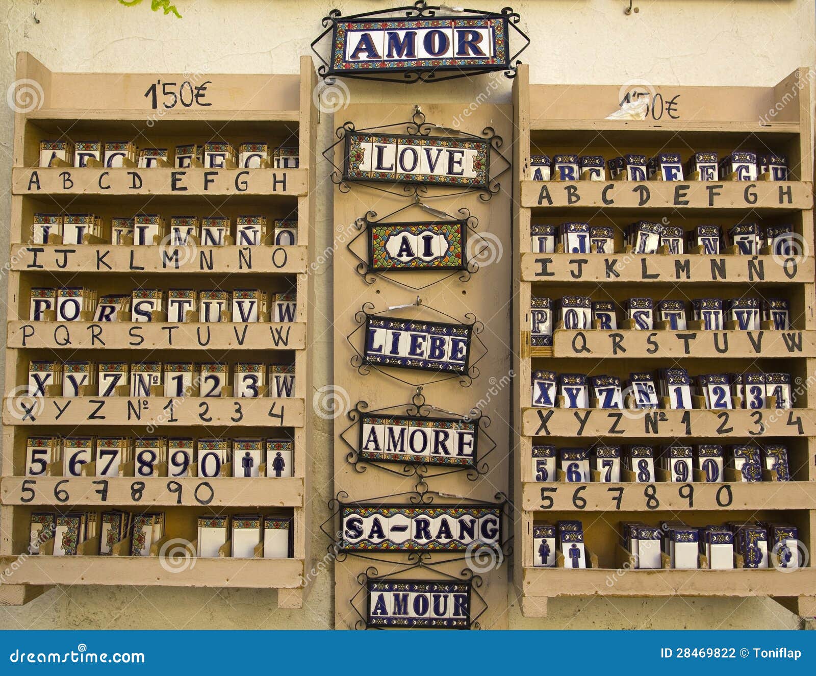 Ceramics with the Words Love Stock Photo Image of icon, amor 28469822