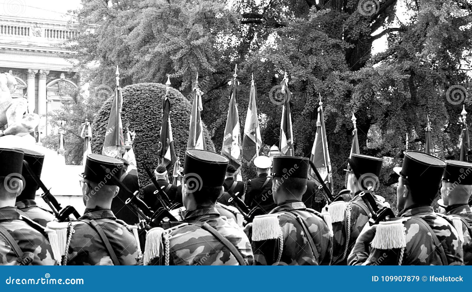 Ceremonia Para Marcar Armisticio Occidental De La Victoria De La Segunda  Guerra Mundial De Los Aliados Imagen de archivo editorial - Imagen de  europa, desfile: 109907879