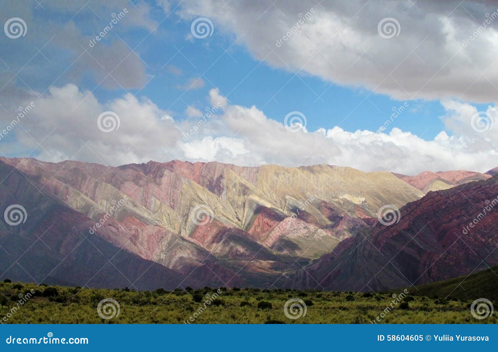 cerro de siete colores, red color mountains