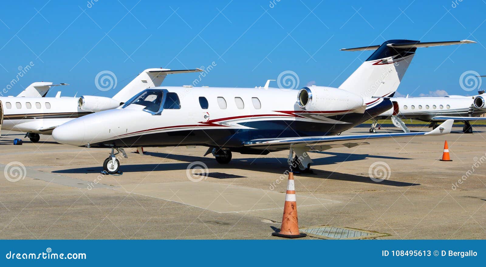 cessna citation jet at new orleans private airport