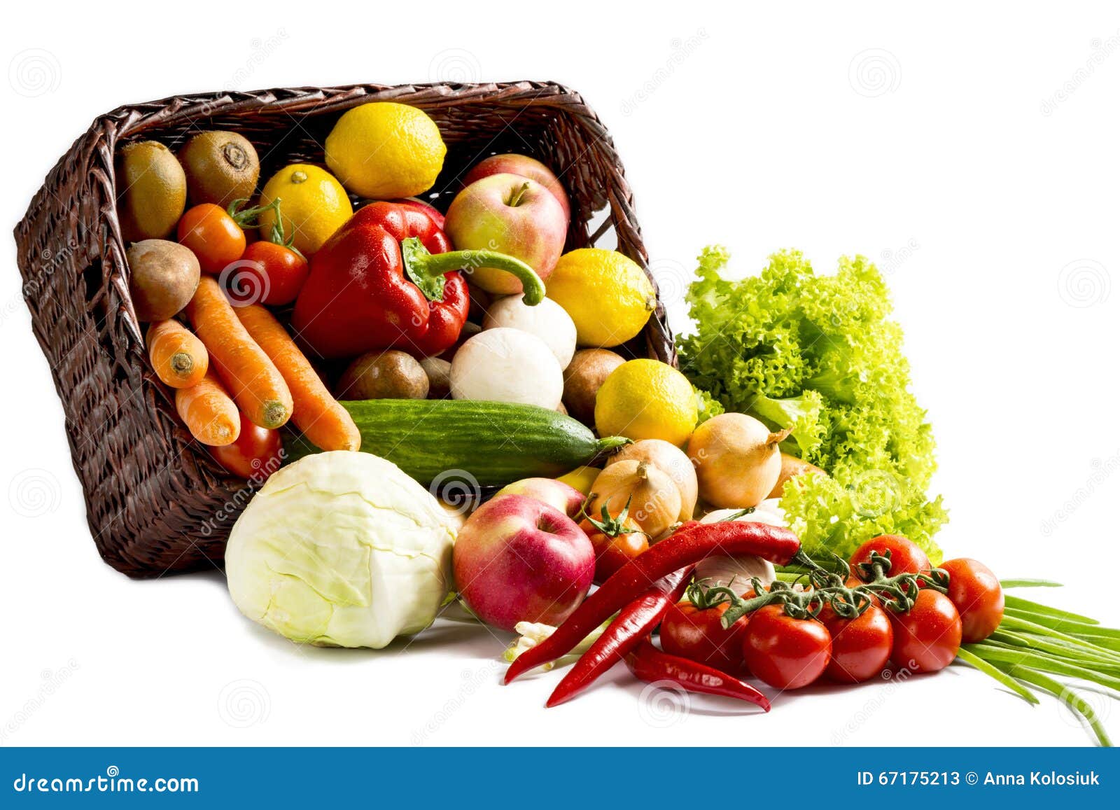 Cesto Com Frutas E Legumes Sobre Fundo Branco Imagem de Stock - Imagem de  cores, objetos: 67175213, image size:1600x1157