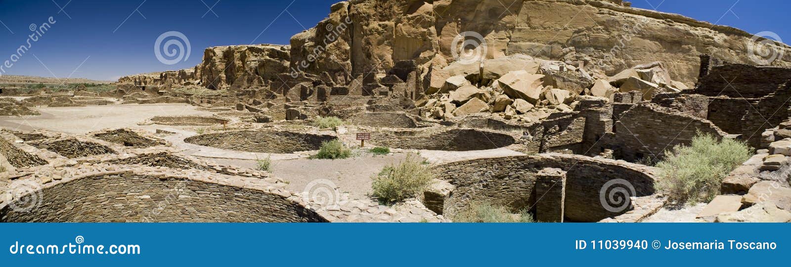 chaco canyon ruins