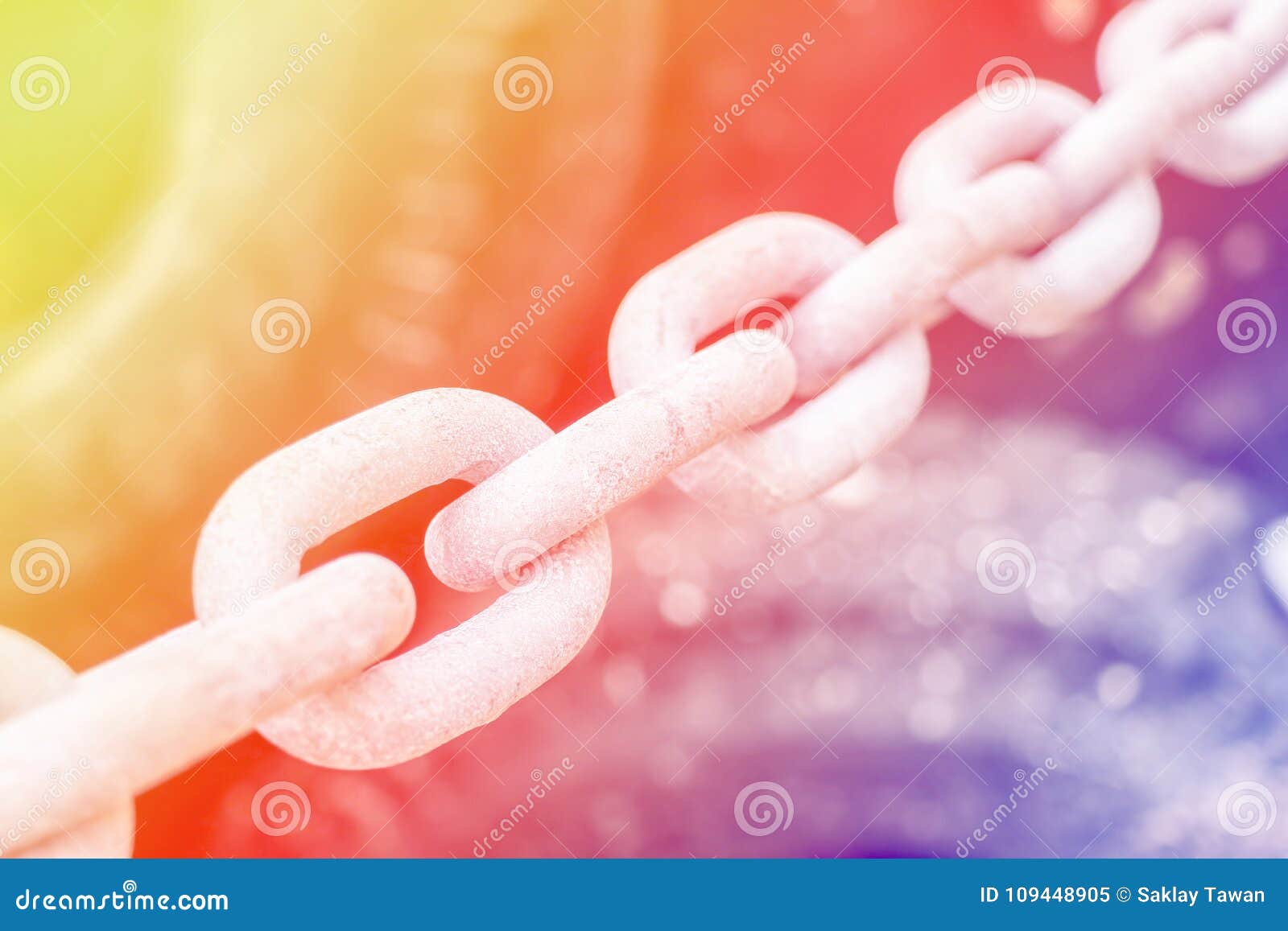 chain anchor cargoship