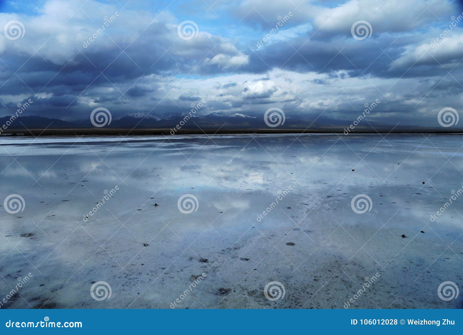 landscape of chaka salt lake