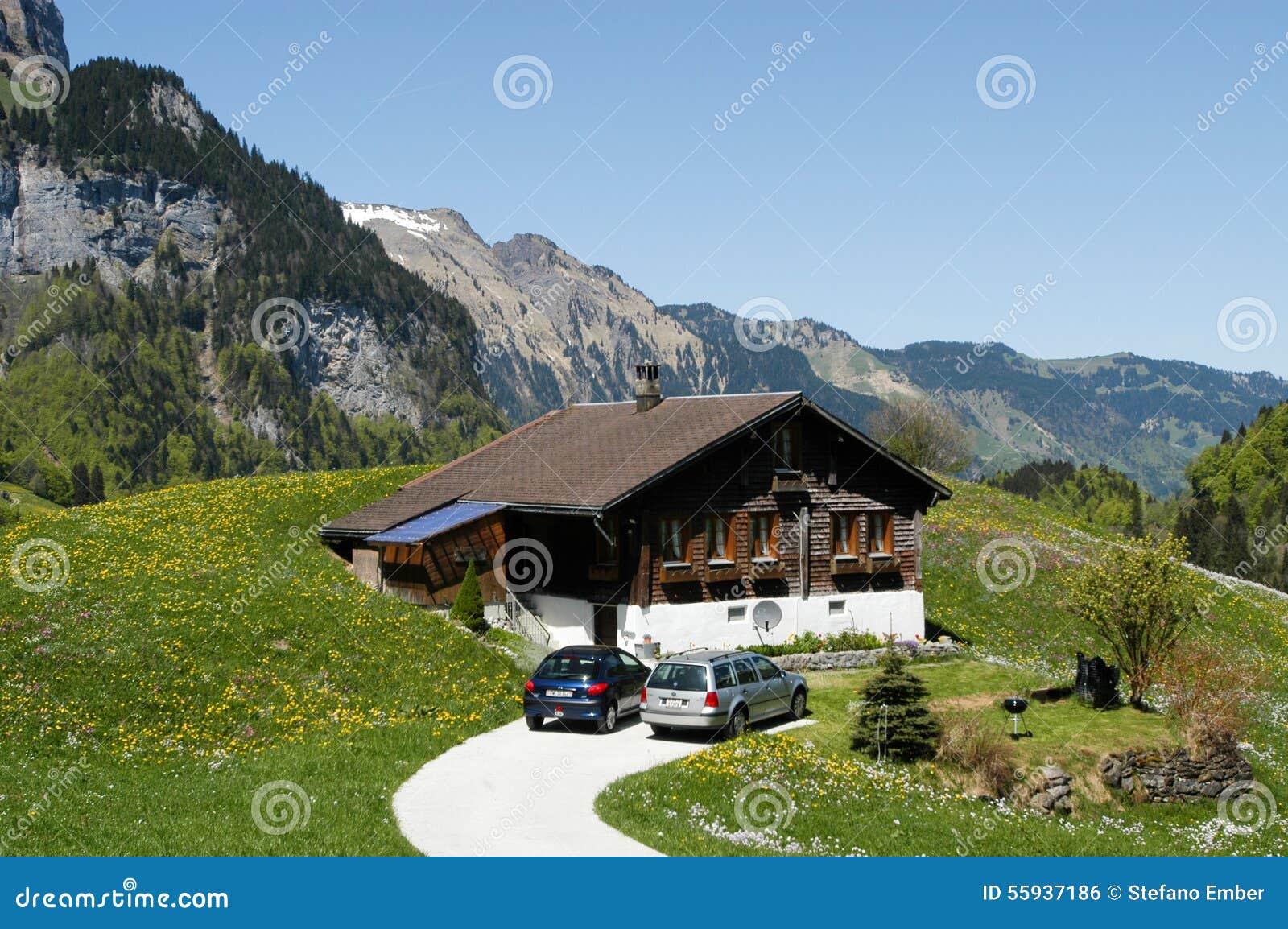 Chalet home at Engelberg editorial photo. Image of landscape 55937186