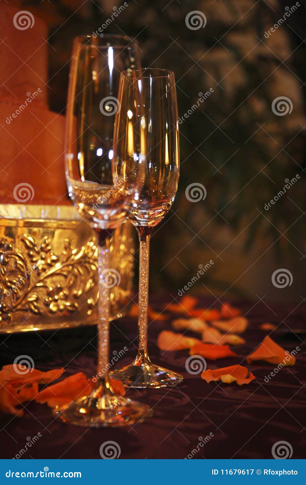 Champagne Glasses and Wedding Cake Stock Image Image of tablecloth