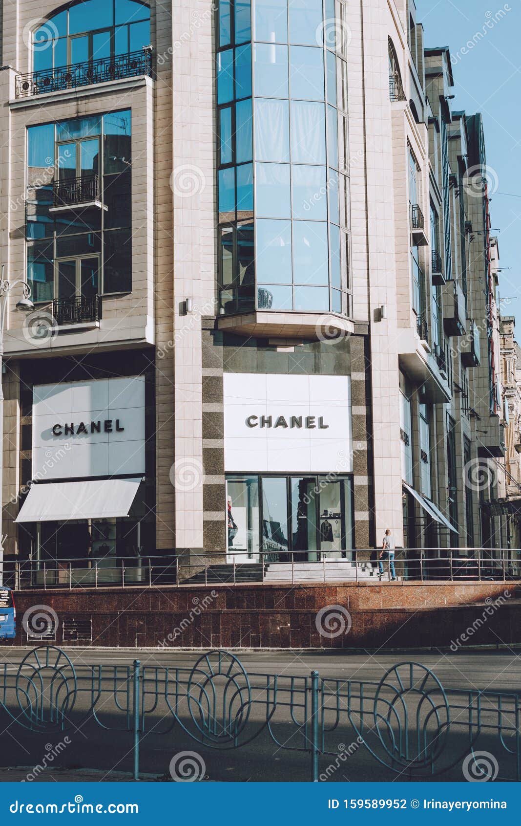 Chanel ups the luxe factor at Galleria boutique