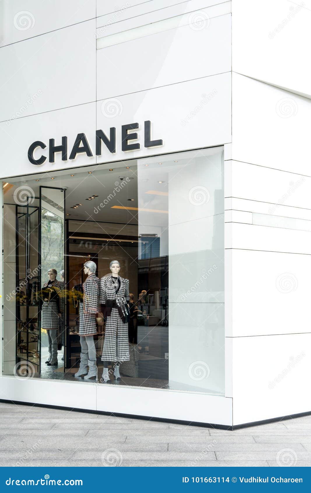 Chanel Shop at Emquatier, Bangkok, Thailand, Sep 7, 2017 Editorial ...