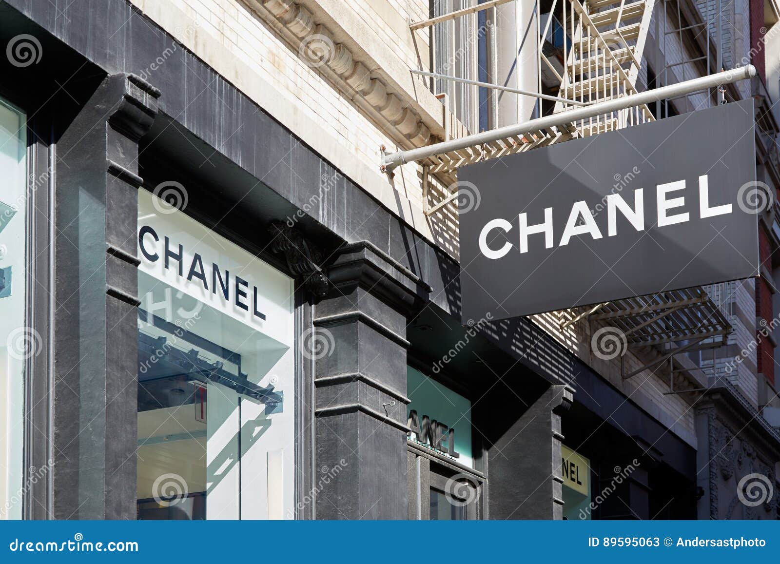 1,018 Town Chanel Stock Photos - Free & Royalty-Free Stock Photos from  Dreamstime