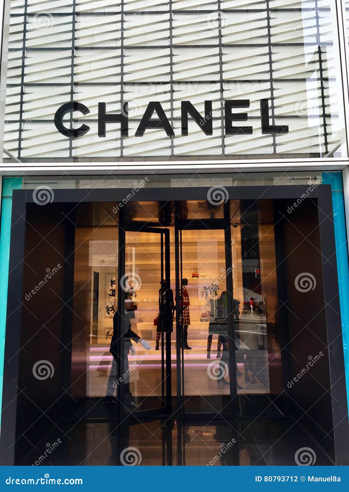 Chanel Store in Ginza, Tokyo Editorial Photography - Image of expensive,  asia: 80793712