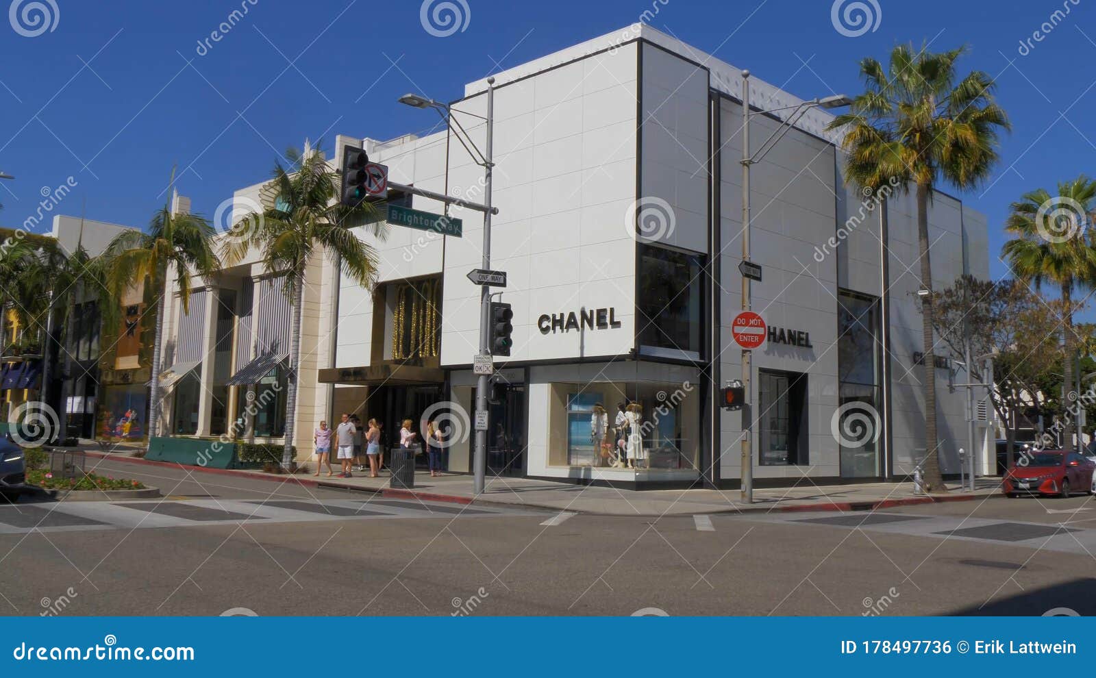 Chanel Store at Rodeo Drive in Beverly Hills - CALIFORNIA, USA - MARCH 18,  2019 Editorial Photo - Image of expensive, glamour: 178497736