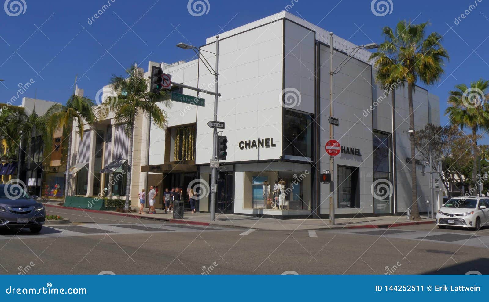 Chanel Store at Rodeo Drive in Beverly Hills - California, Usa - March 18,  2019 Stock Video - Video of designer, palm: 144252511