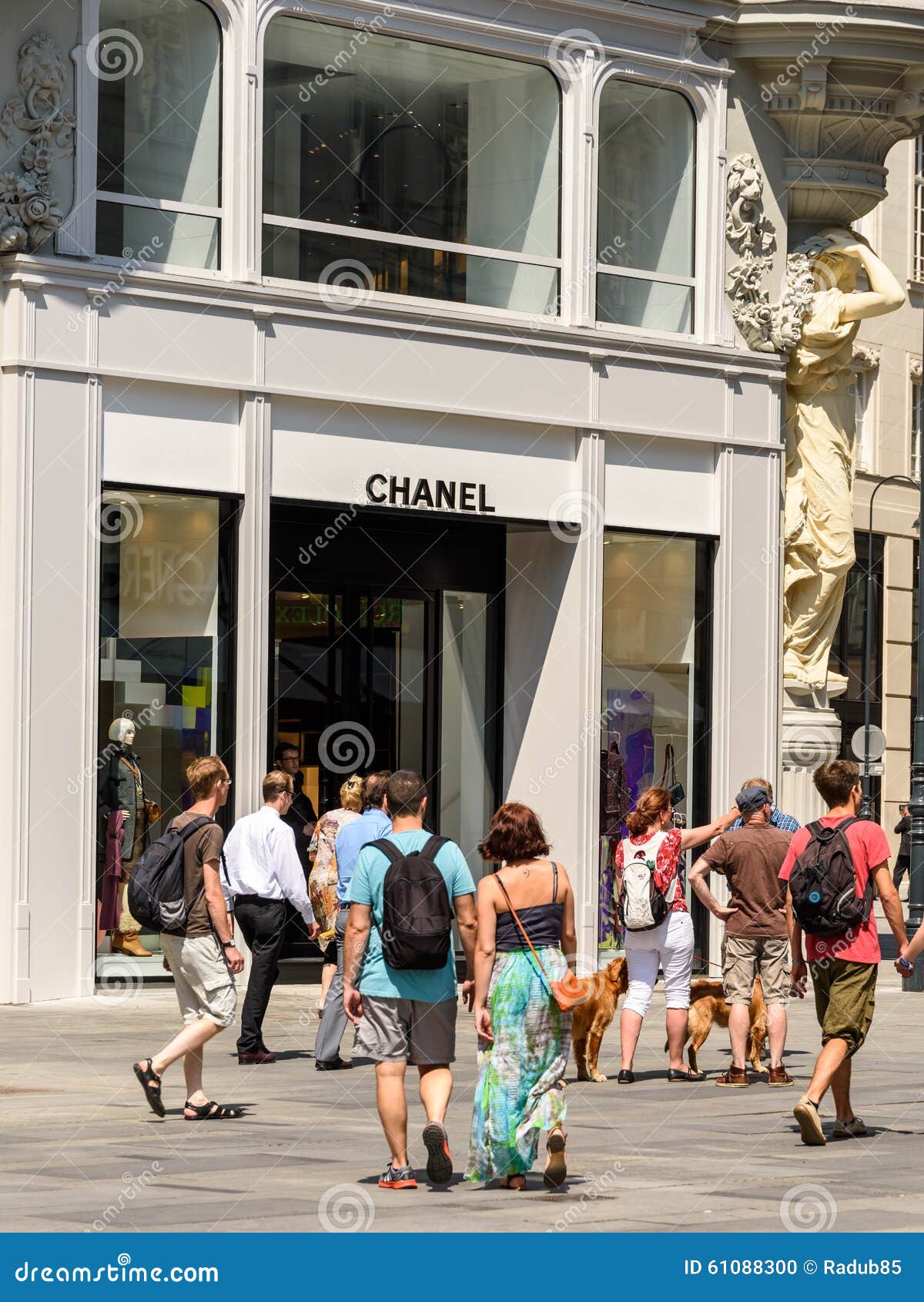 chanel retailers near me