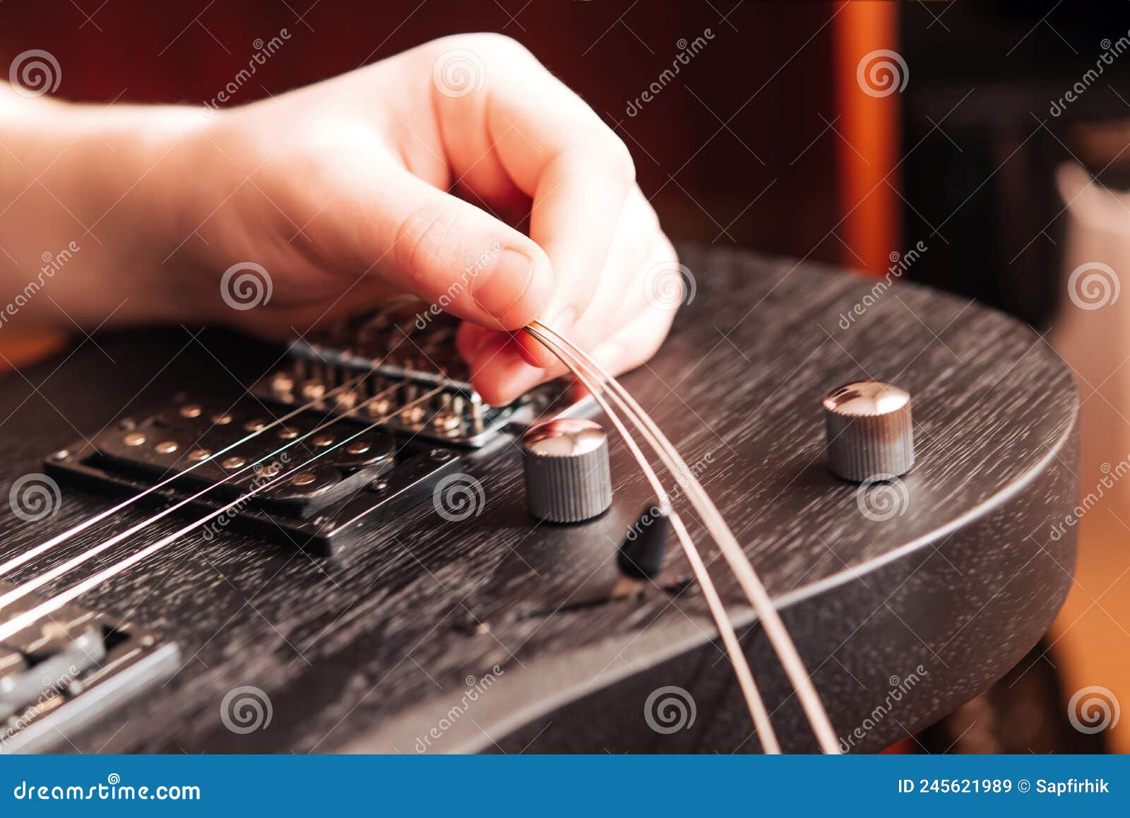 Changing Strings on an Electric Guitar. Stock Image Image of sound