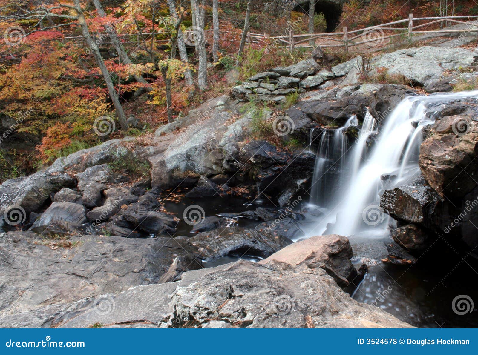 Chapman Falls stock photo. Image of stream, autumn, rocks - 3524578