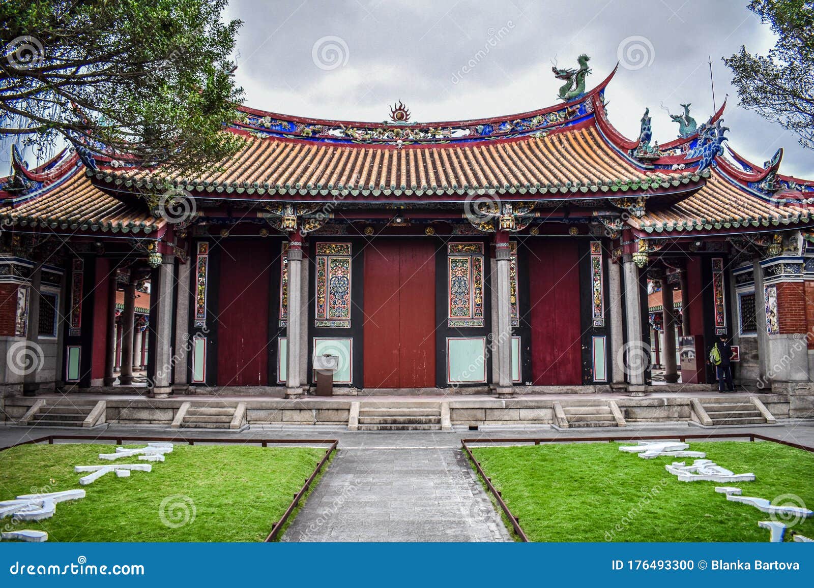 Characteristic Distinctive Buddhist Temple in Taipei, Taiwan Stock