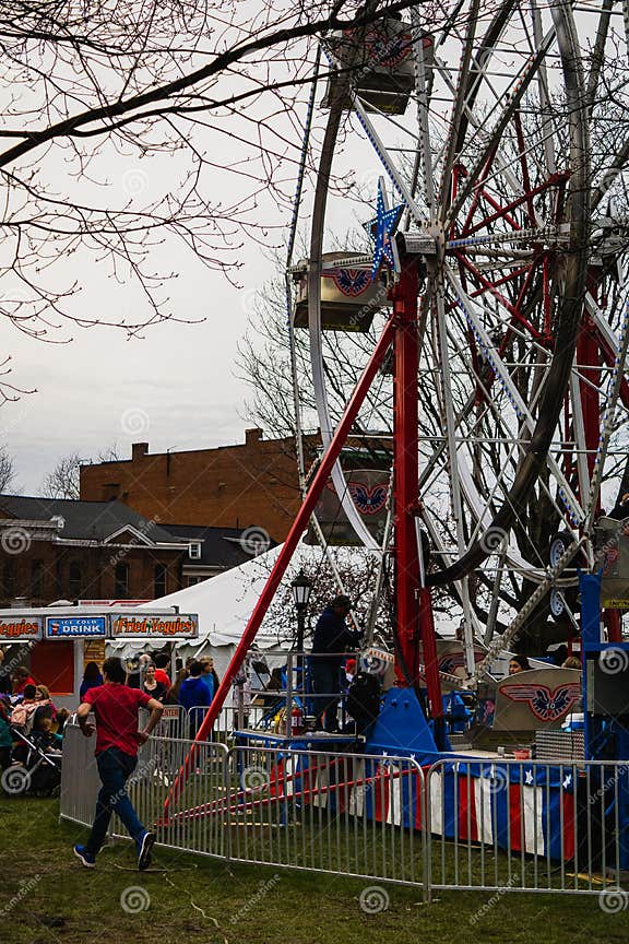 Chardon, Ohio, USA 42222 a Ferris Wheel at the Geauga County Maple