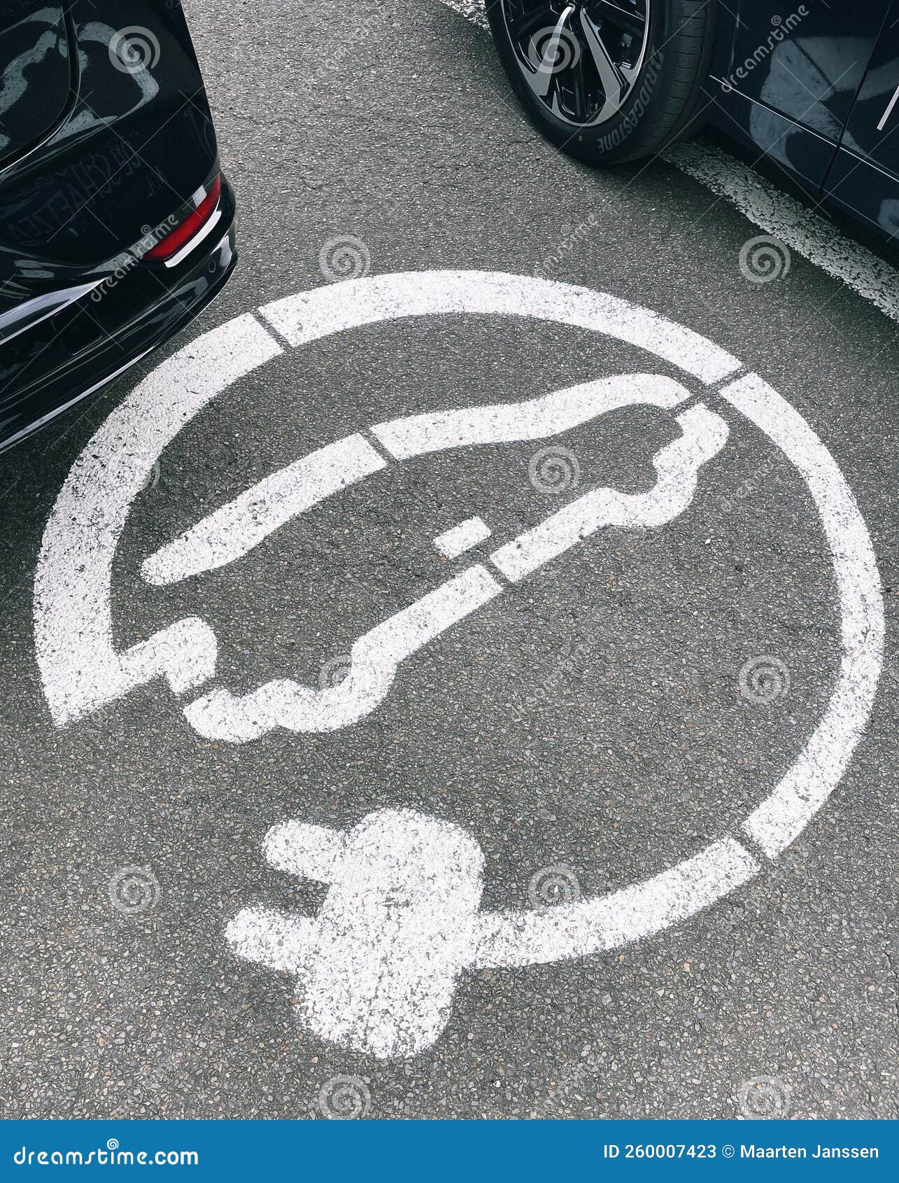 Charging station cars stock image. Image of station 260007423