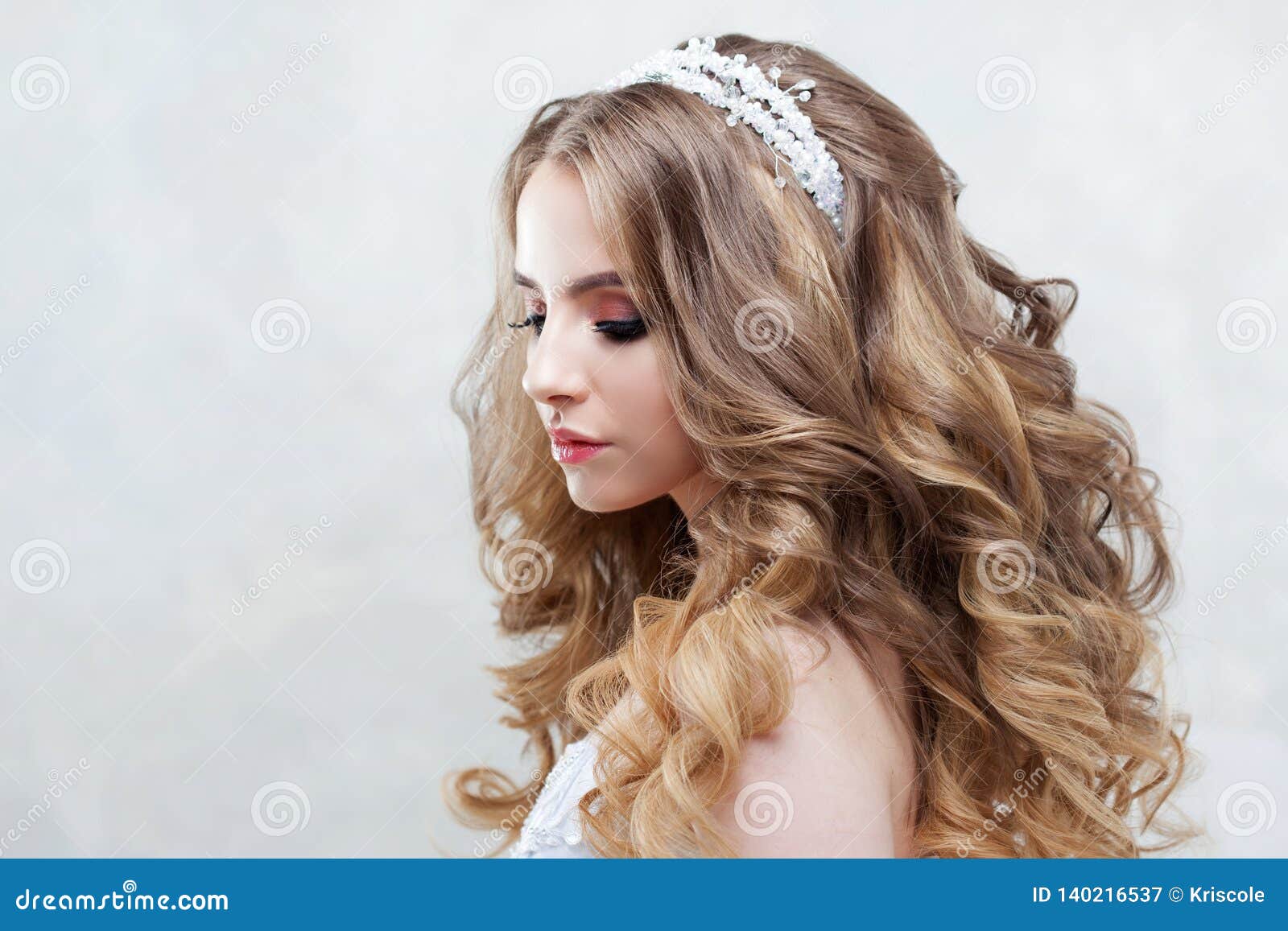 Charming Young Bride with Luxury Hairstyle. Beautiful Woman in Wedding  Dress. Hairstyle with Fluffy Curls Stock Image - Image of chic, makeover:  140216537